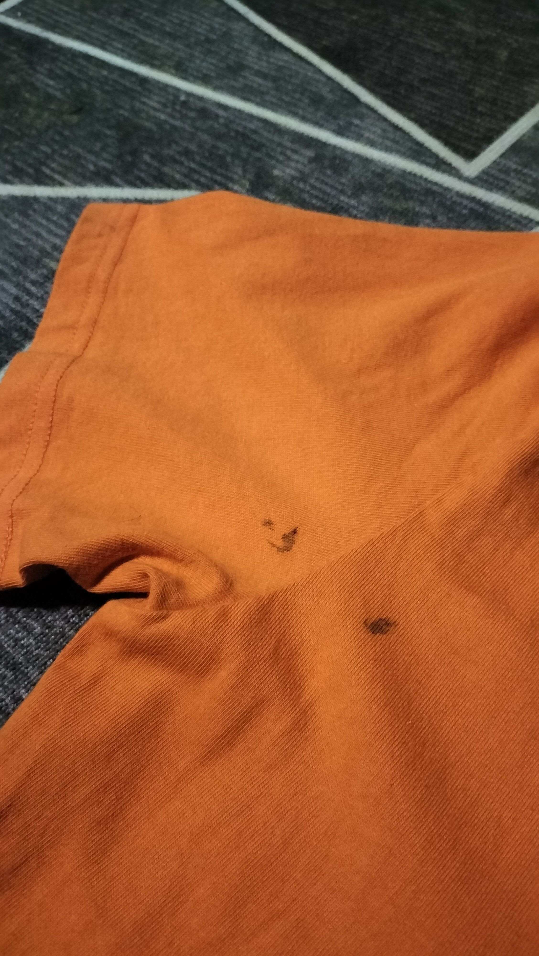 Carhartt Carhartt t shirt spell logo orange colour Size US M / EU 48-50 / 2 - 9 Thumbnail