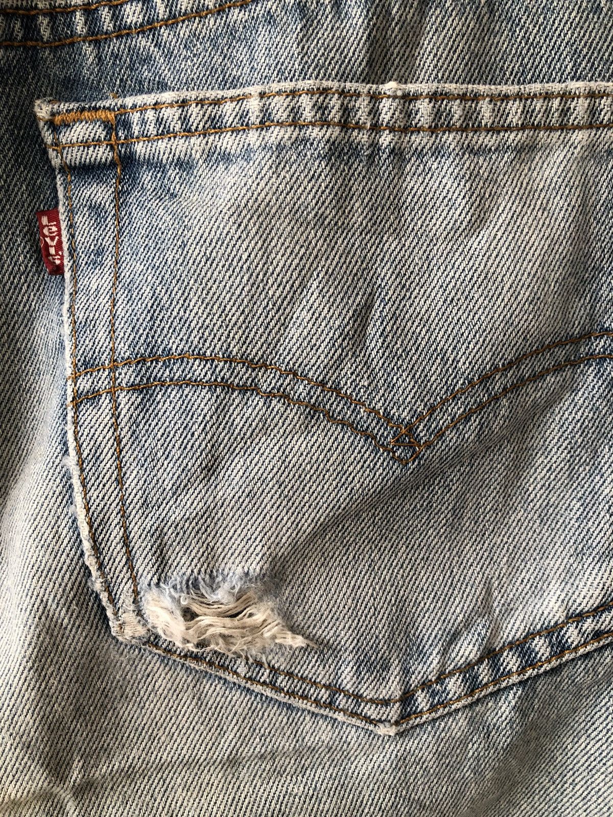 Levi's × Vintage Thrashed 📍501 Levis 90s Vintage Jean Size US 30 / EU 46 - 17 Thumbnail