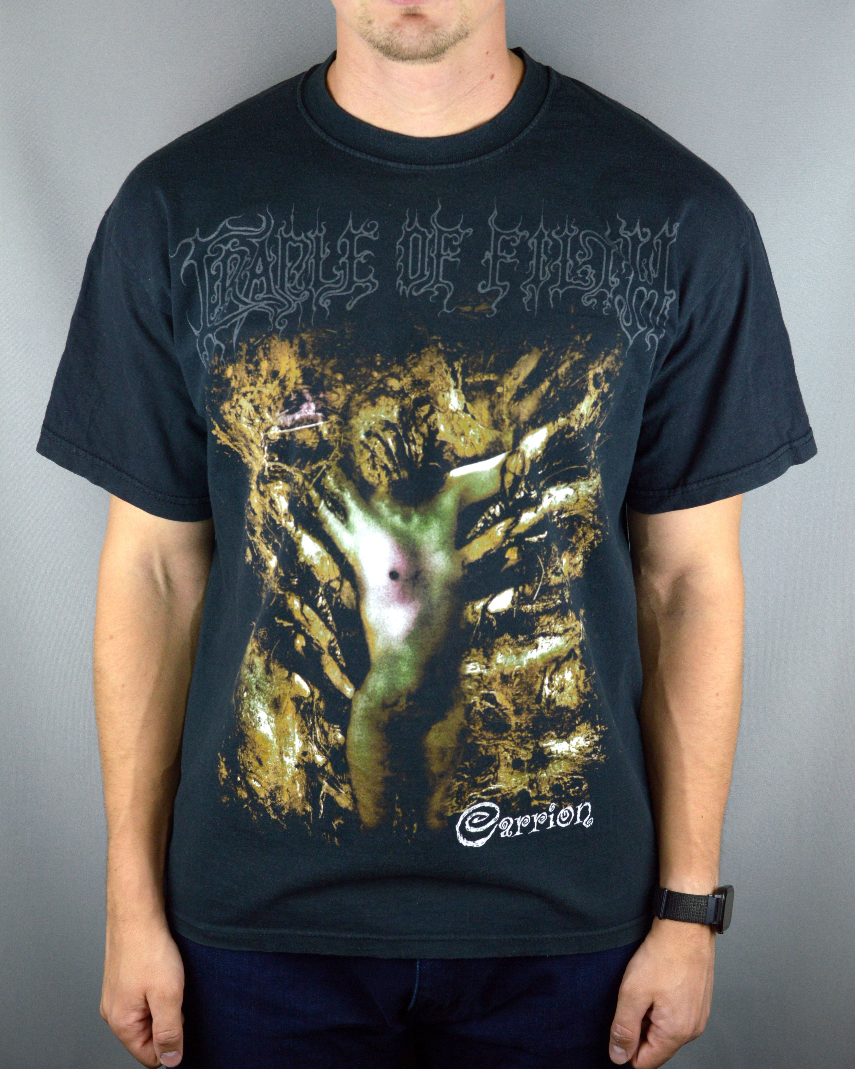 Vintage Vintage Cradle Of Filth Carrion Smell The Grave 2003 t shirt Size US L / EU 52-54 / 3 - 1 Thumbnail