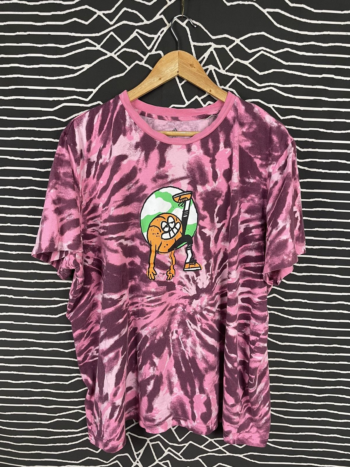 Adidas × NBA Adidas basketball tyedye tshirt Size US XXL / EU 58 / 5 - 2 Thumbnail