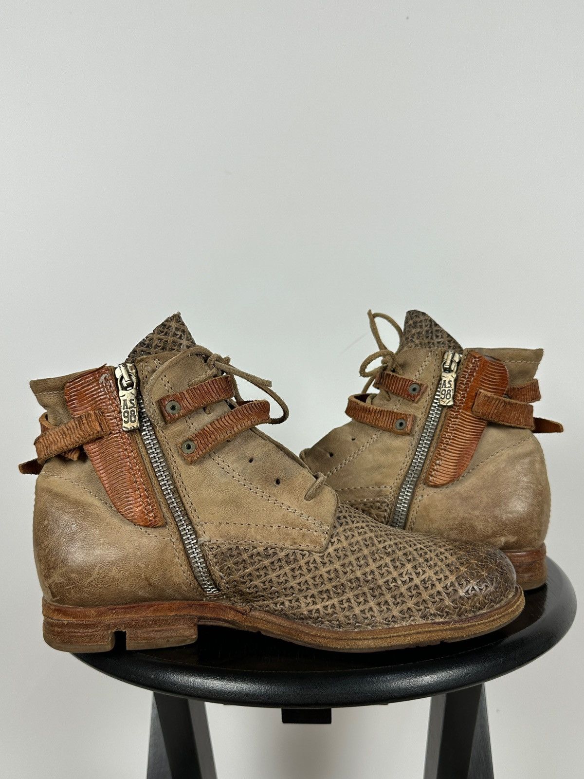 A.S.98 A.S.98. Airstep Beige Leather Biker Buckle Strap Ankle Boots Size US 8 / IT 38 - 7 Thumbnail