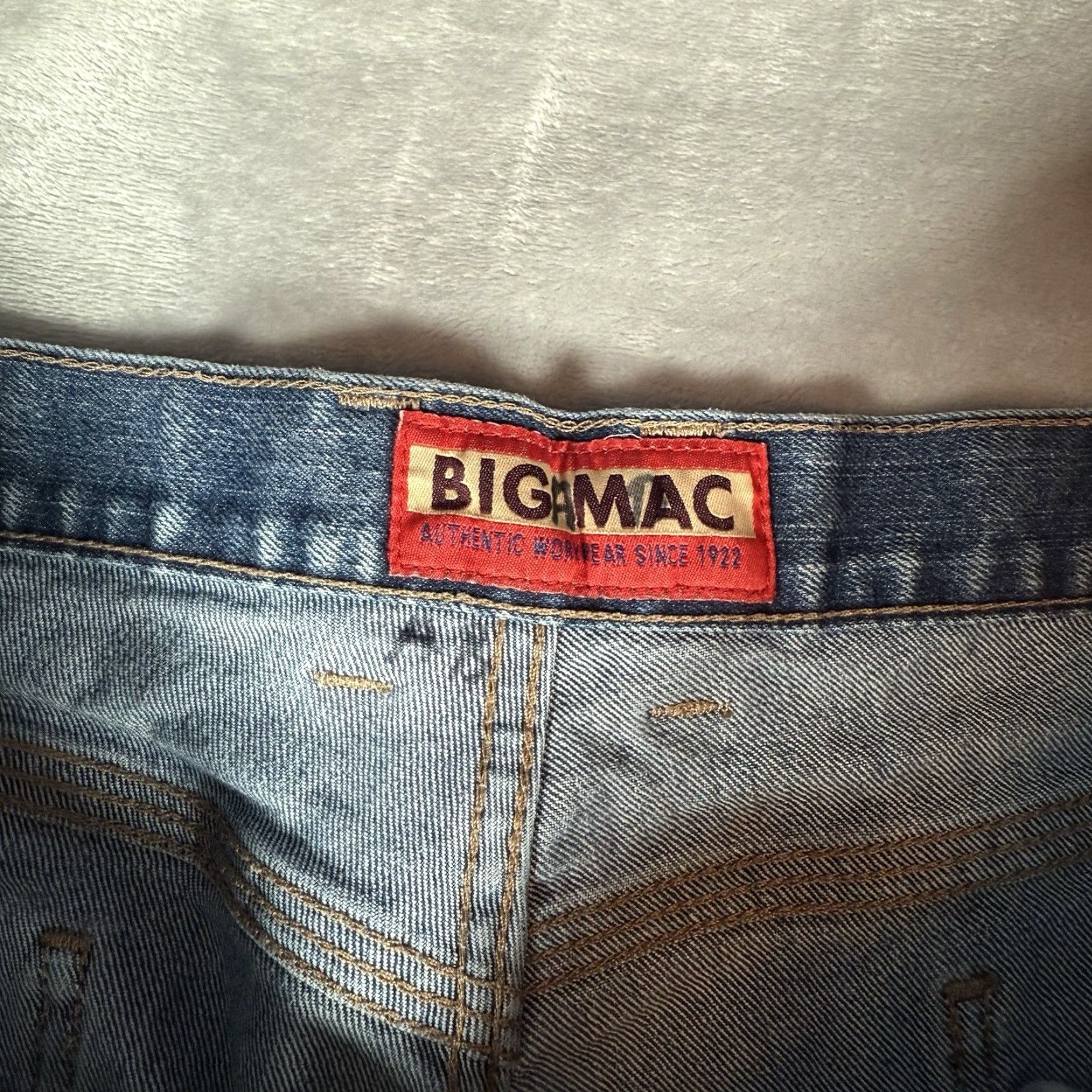 Vintage VINTAGE Big Mac Denim Shorts Bermuda Men’s 40 Blue Faded Y2K Retro Size US 40 / EU 56 - 5 Thumbnail