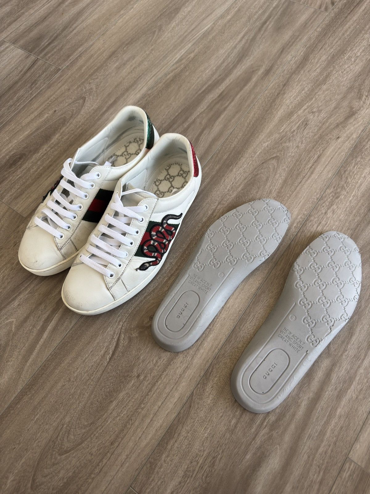 Gucci Ace Snake Sneaker White Size US 7 / EU 40 - 9 Thumbnail