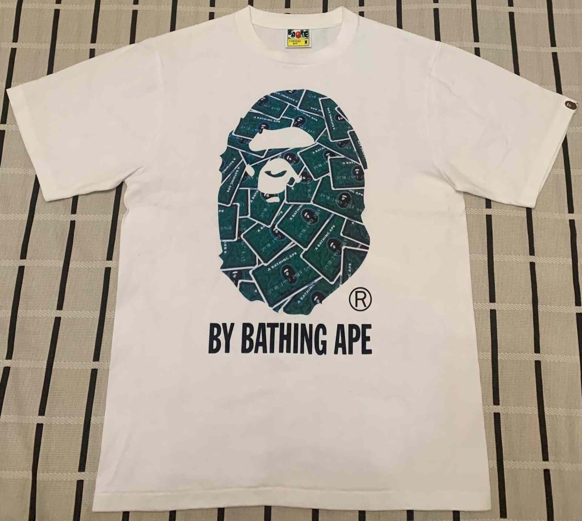 Bape Bape Limited Ape Head Gold T-Shirt M Men Size US M / EU 48-50 / 2 - 1 Thumbnail