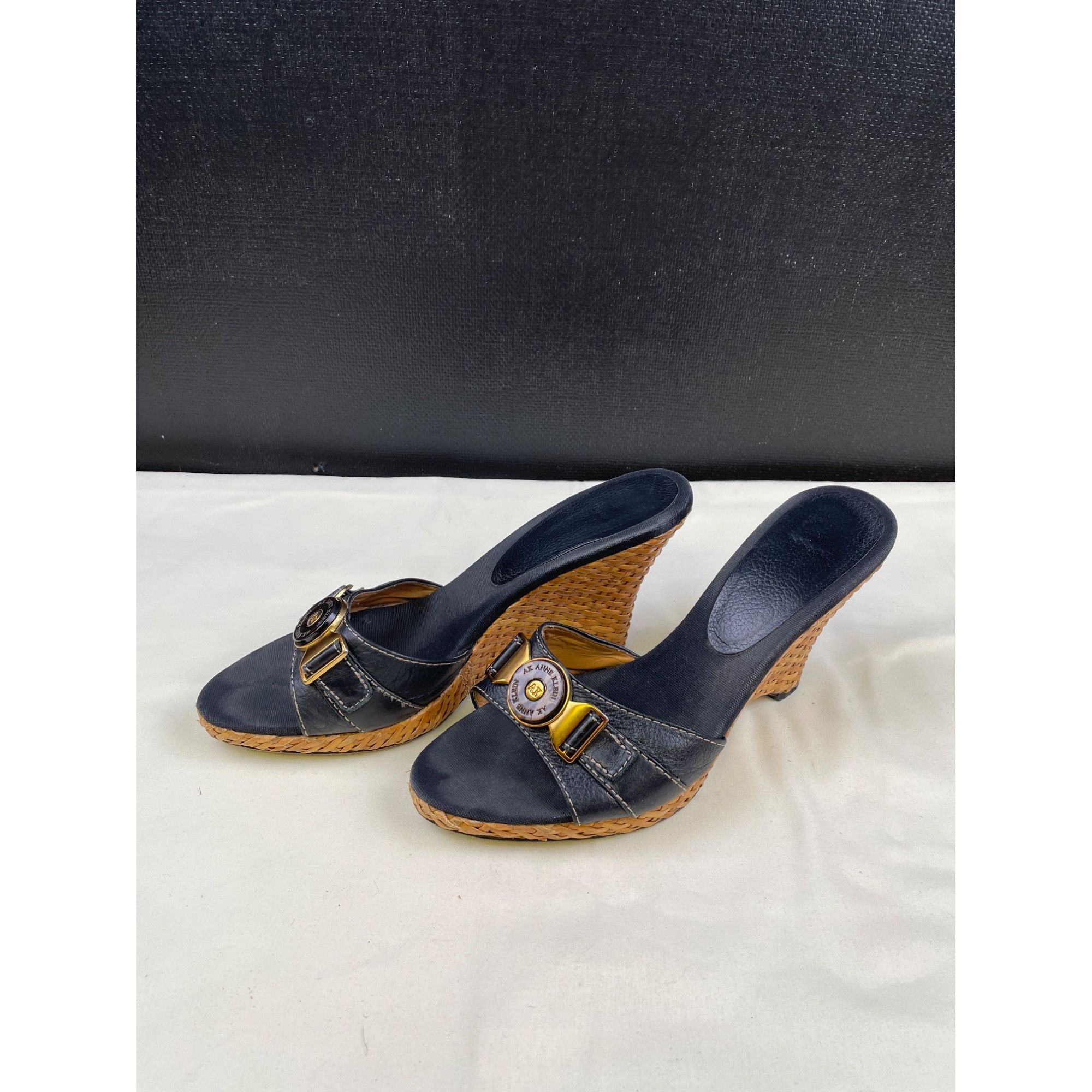 Anne Klein Anne Klein Women's Black Leather Wedged Heel 3.75" Sandals/S Size US 8 / IT 38 - 2 Thumbnail