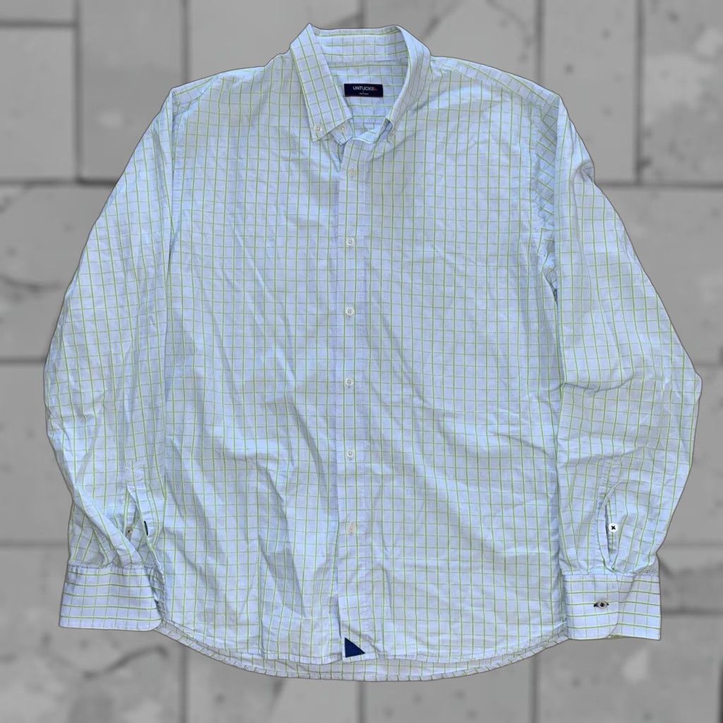 UNTUCKit UNTUCKit Blue Plaid Shirt Mens L Long Sleeve Button-Up Regular Size L Color Blue Size US L / EU 52-54 / 3 - 1 Thumbnail