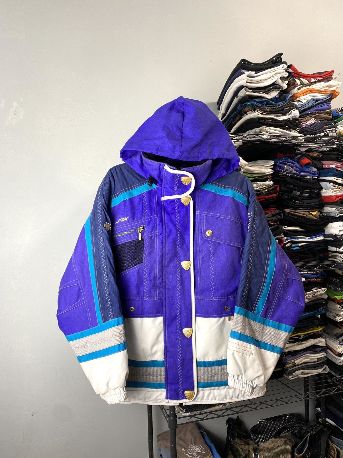 Descente Vintage 1990’s Descente Ski Winter Jacket Gradient Sun Faded Size US M / EU 48-50 / 2 - 1 Thumbnail