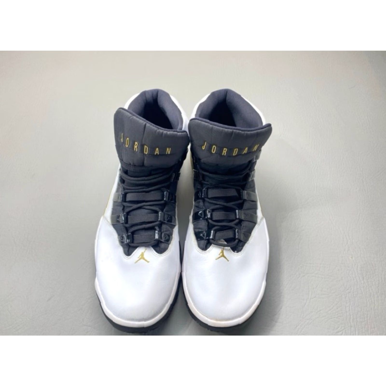 Jordan Brand Air Jordan Max Aura Golden Knights Men's Size 14 White Black Gold AQ9084-107 Size US 14 / EU 47 - 4 Thumbnail