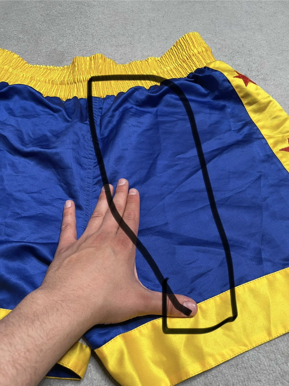 Vintage Vintage Blue Yellow Shorts Pants Sport Print Swag Affiction Size US 34 / EU 50 - 6 Thumbnail