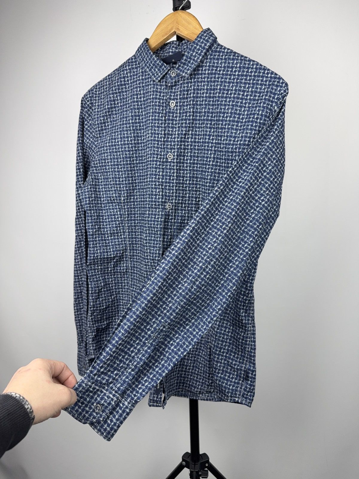 Armani Luxury Armani Jeans AJ SlimTextured Blue Button Up Shirt Size US M / EU 48-50 / 2 - 4 Thumbnail