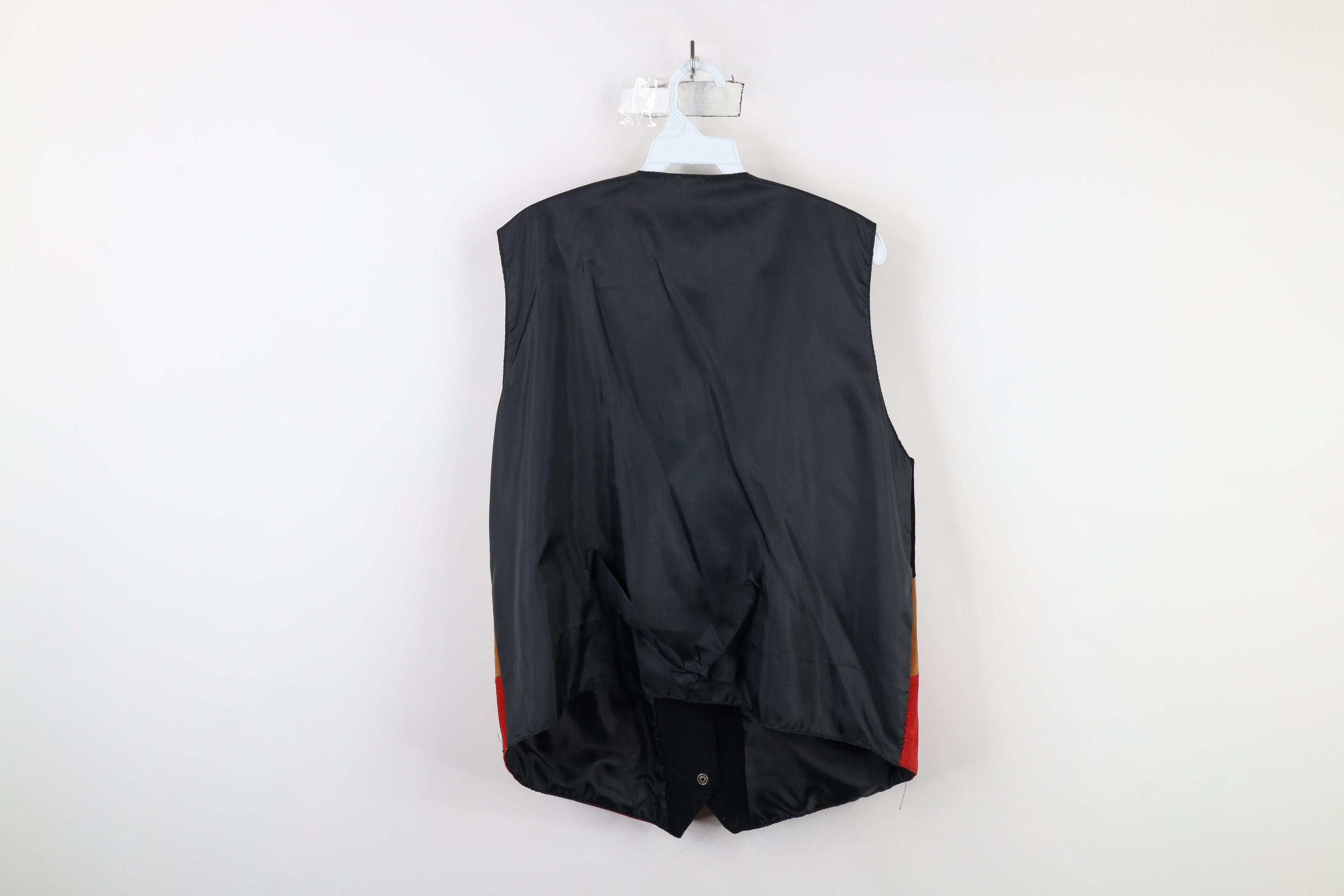 Vintage Vintage 90s Streetwear Rainbow Checkered Suede Leather Vest Size XL / US 12-14 / IT 48-50 - 12 Thumbnail