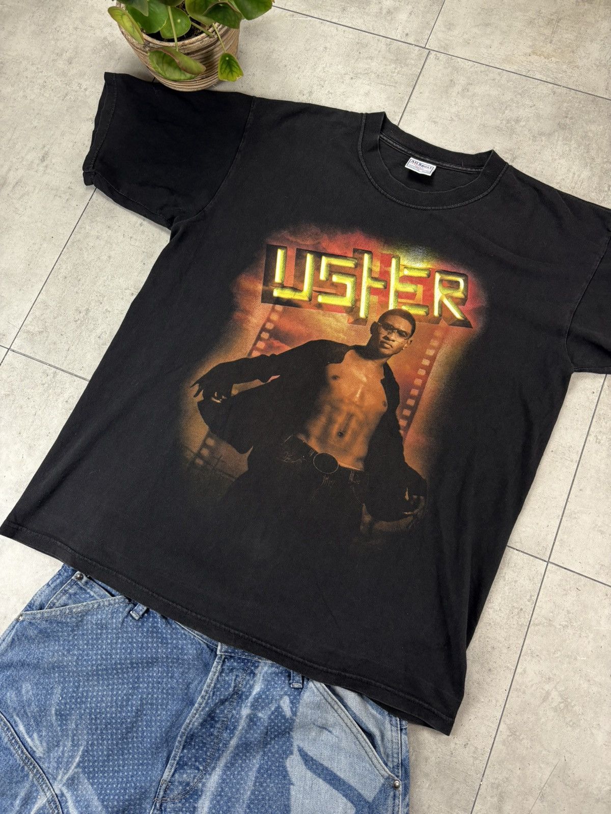 Band Tees Vintage Usher Evolution Tour 2002 Graphic Rap Tee XL Size US XL / EU 56 / 4 - 3 Thumbnail
