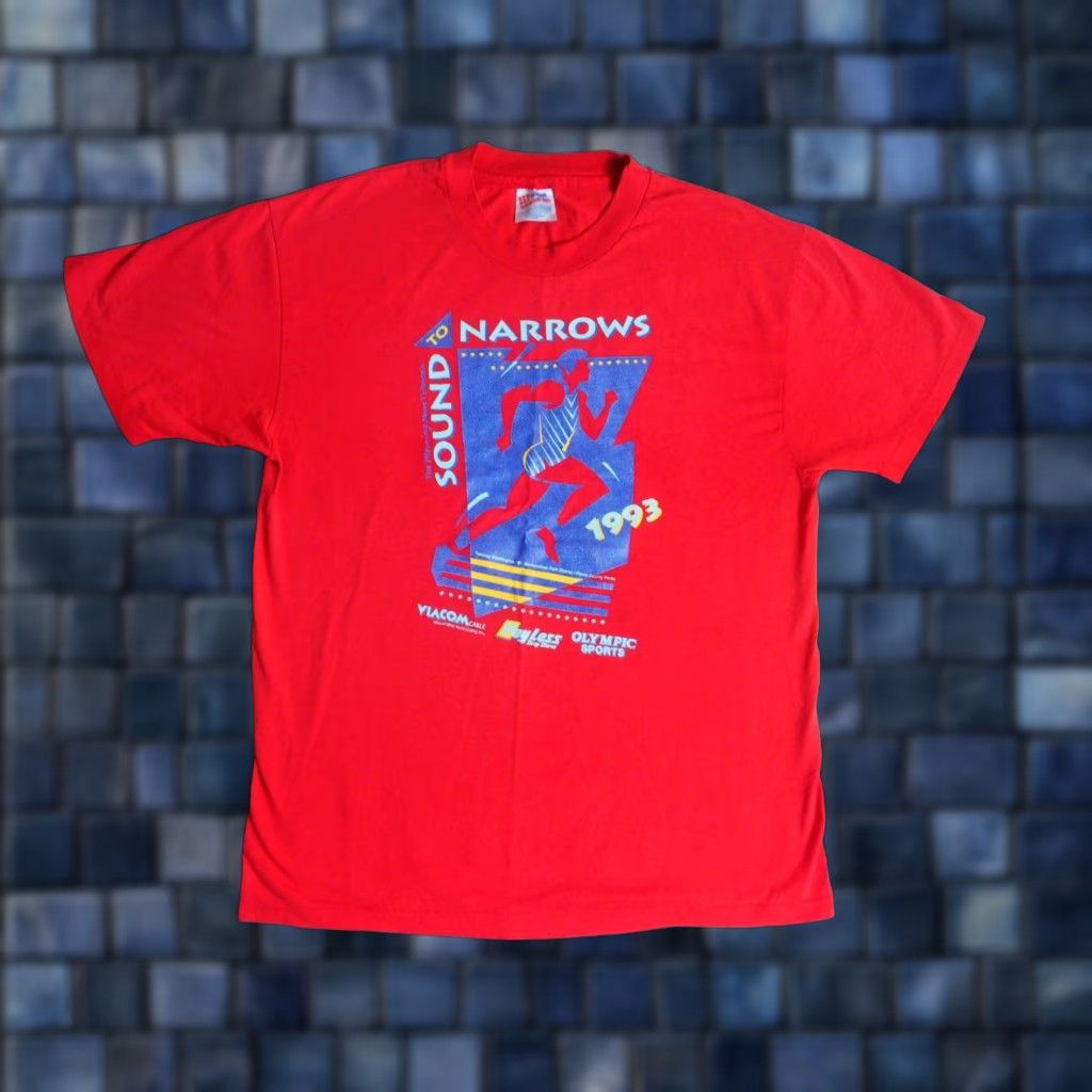 Hanes VTG Hanes 90s Tee Red T-Shirt L Mens Short Sleeve Graphic Logo Shirt USA Marathon Run Narrows Tacoma WA 1993 Cotton Size US L / EU 52-54 / 3 - 1 Thumbnail