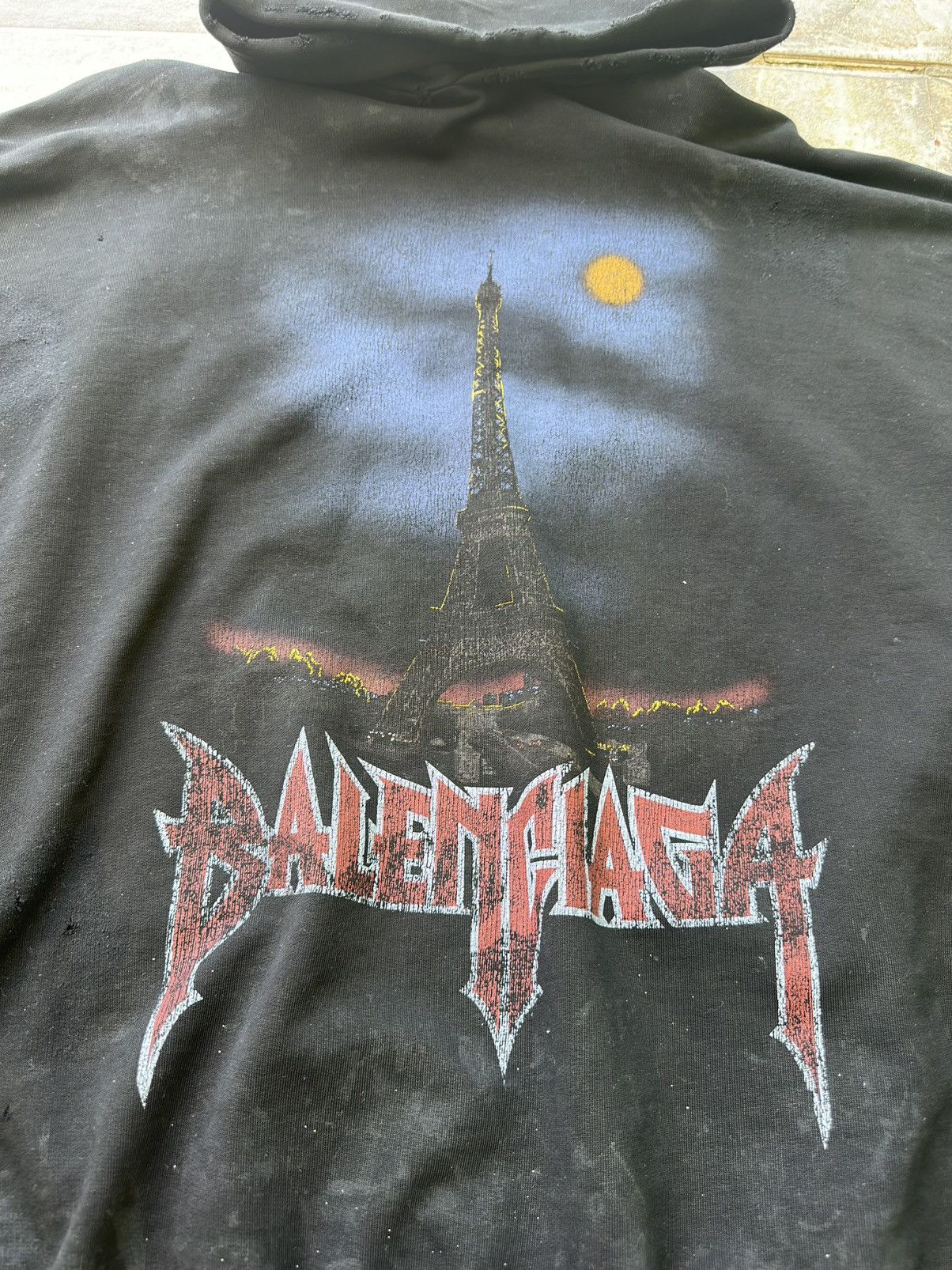 Balenciaga Balenciaga Distressed Paris Moon Hoodie Size US S / EU 44-46 / 1 - 2 Thumbnail