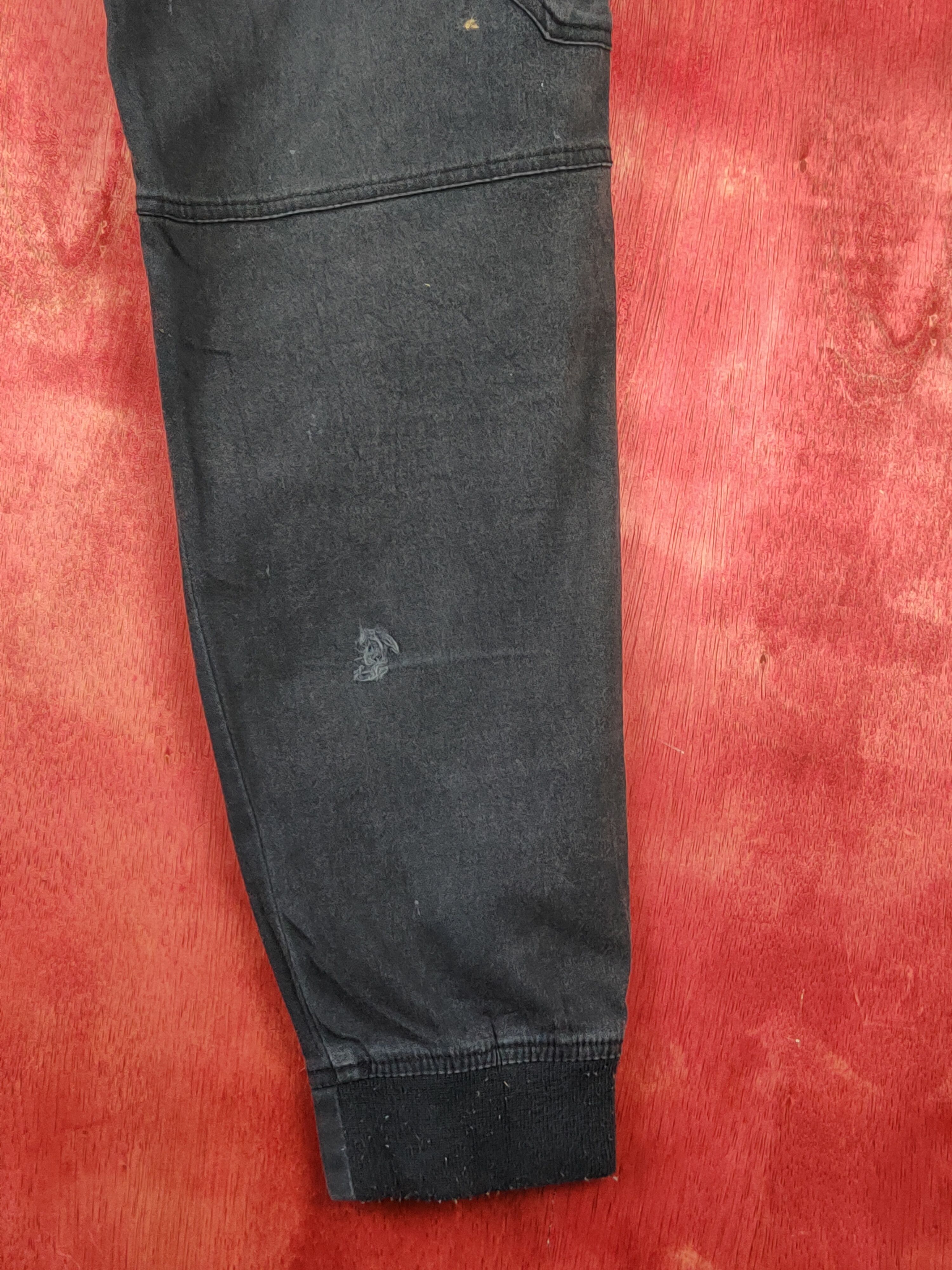 Japanese Brand Japanese Brand Dark Blue Multipocket Jogger Pants #S1272 Size US 29 - 13 Thumbnail