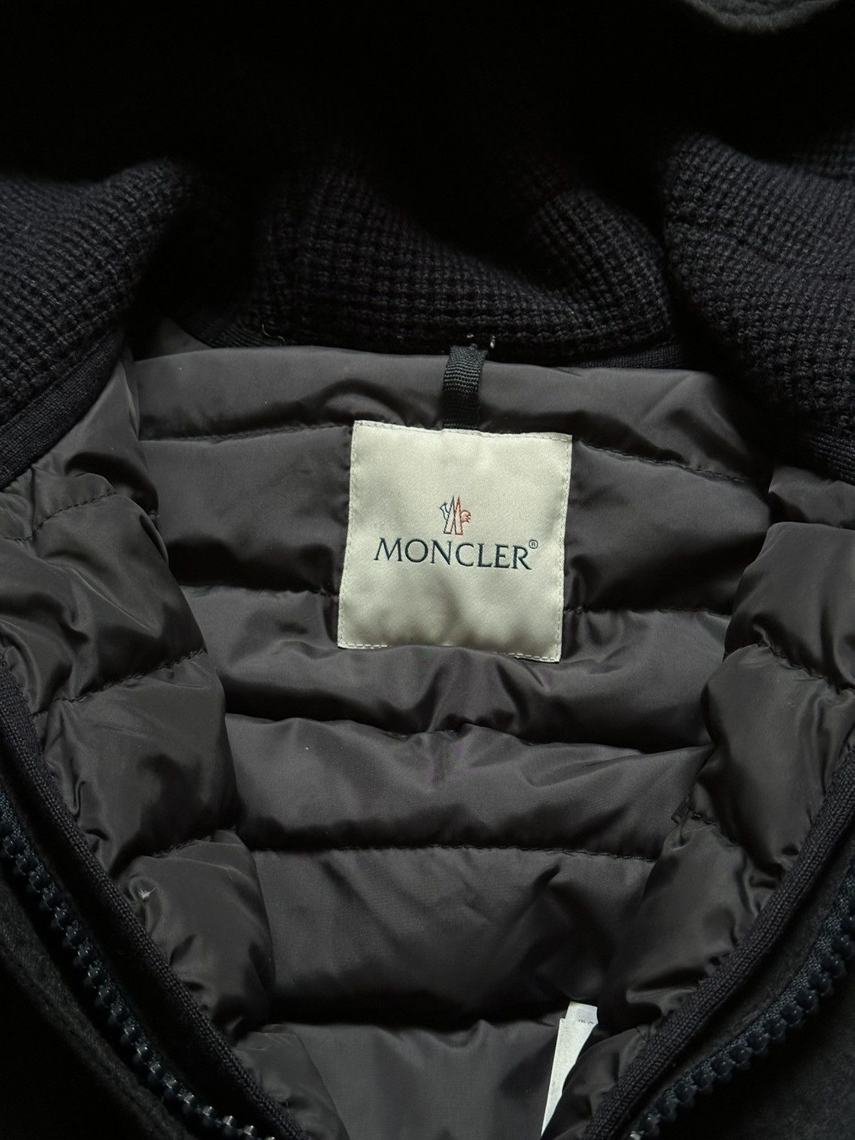 Moncler Moncler Luxury Unisex Wool Puffer Down With Hood Jacket Size L / US 10 / IT 46 - 8 Thumbnail