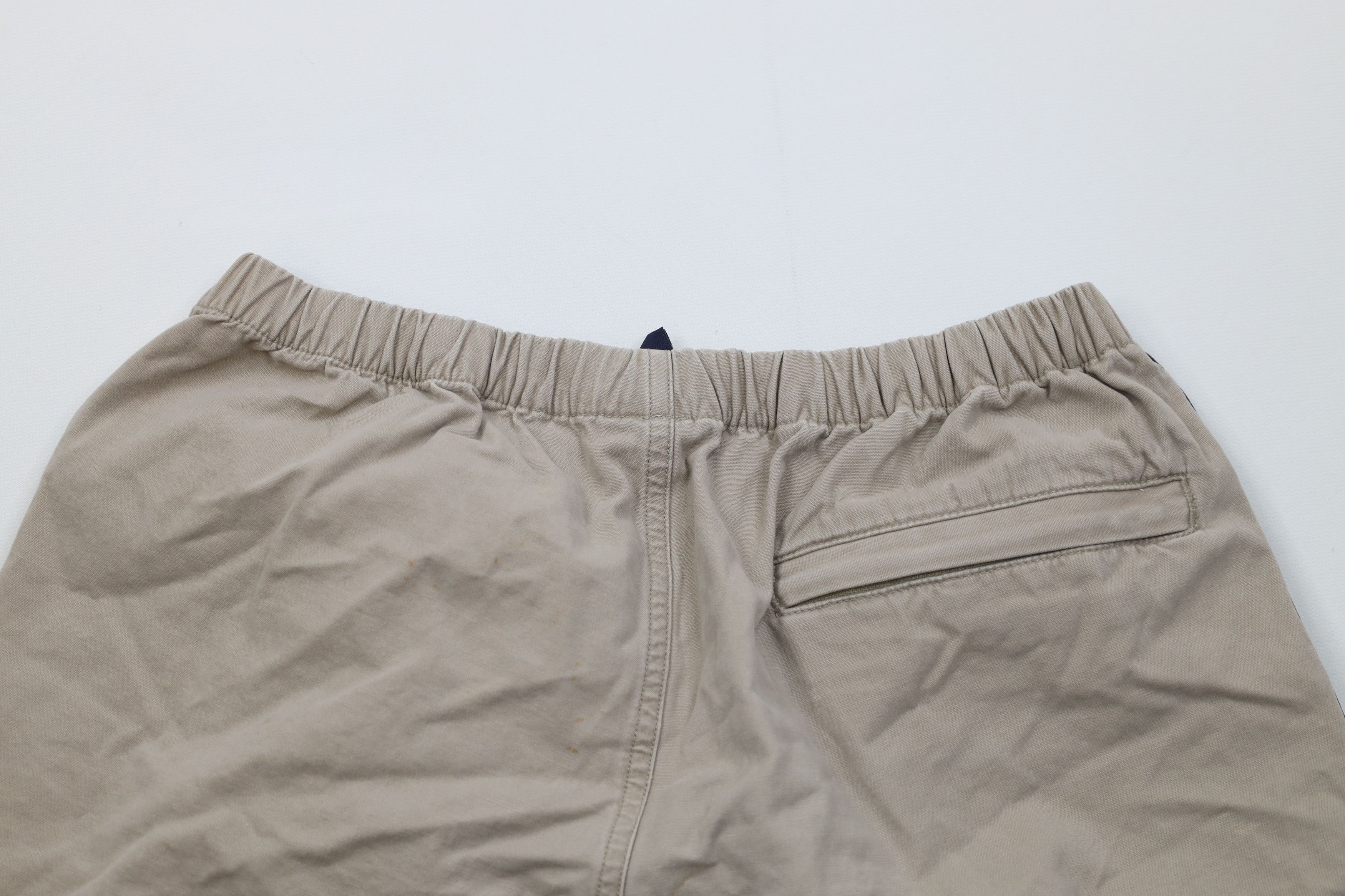 Vintage Vintage 90s Streetwear Striped Above Knee Cargo Shorts Beige Size US 30 / EU 46 - 10 Thumbnail