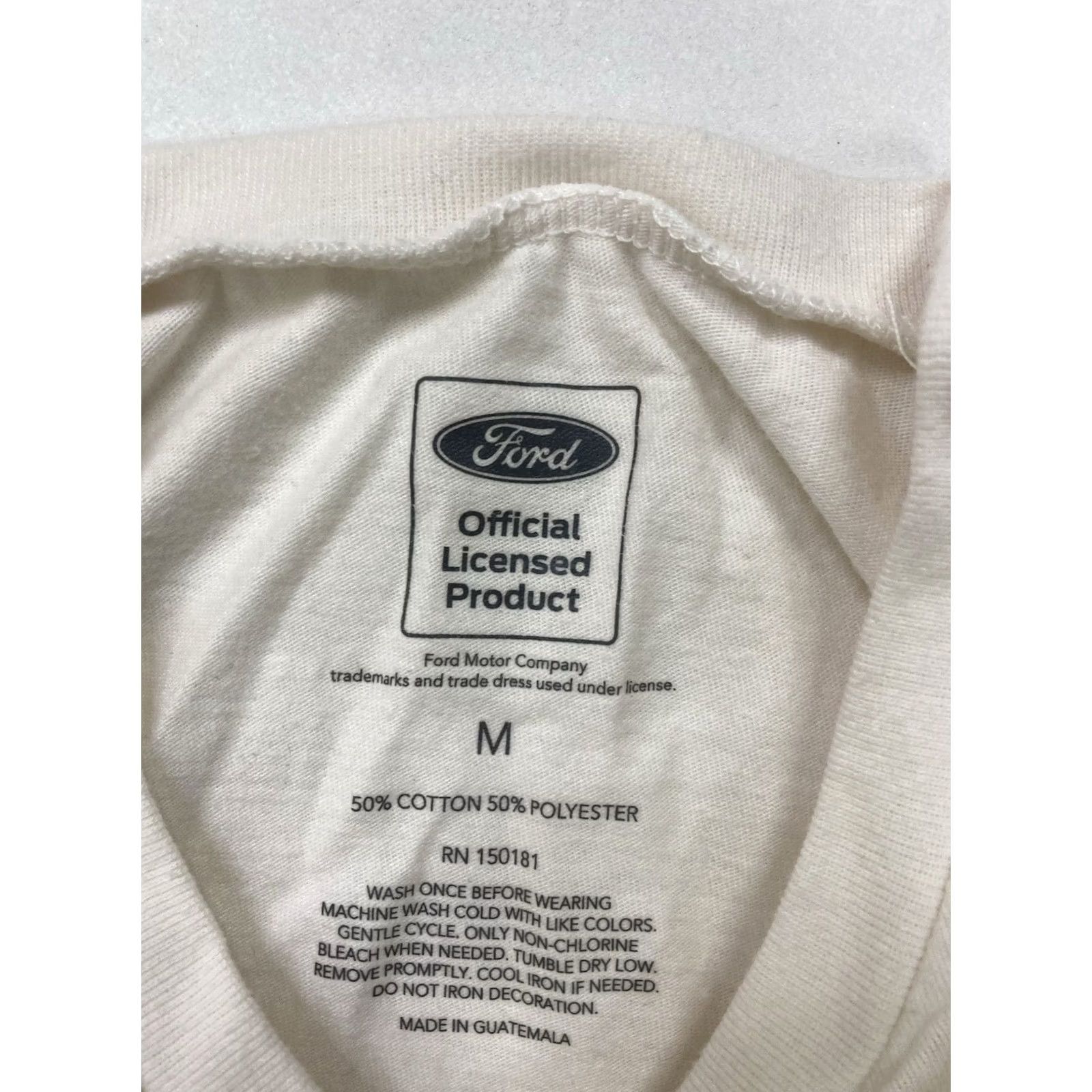 Ford FORD Bronco America's Original SUV Graphic T-shirt Women Medium Short Sleeve Size M / US 6-8 / IT 42-44 - 4 Thumbnail