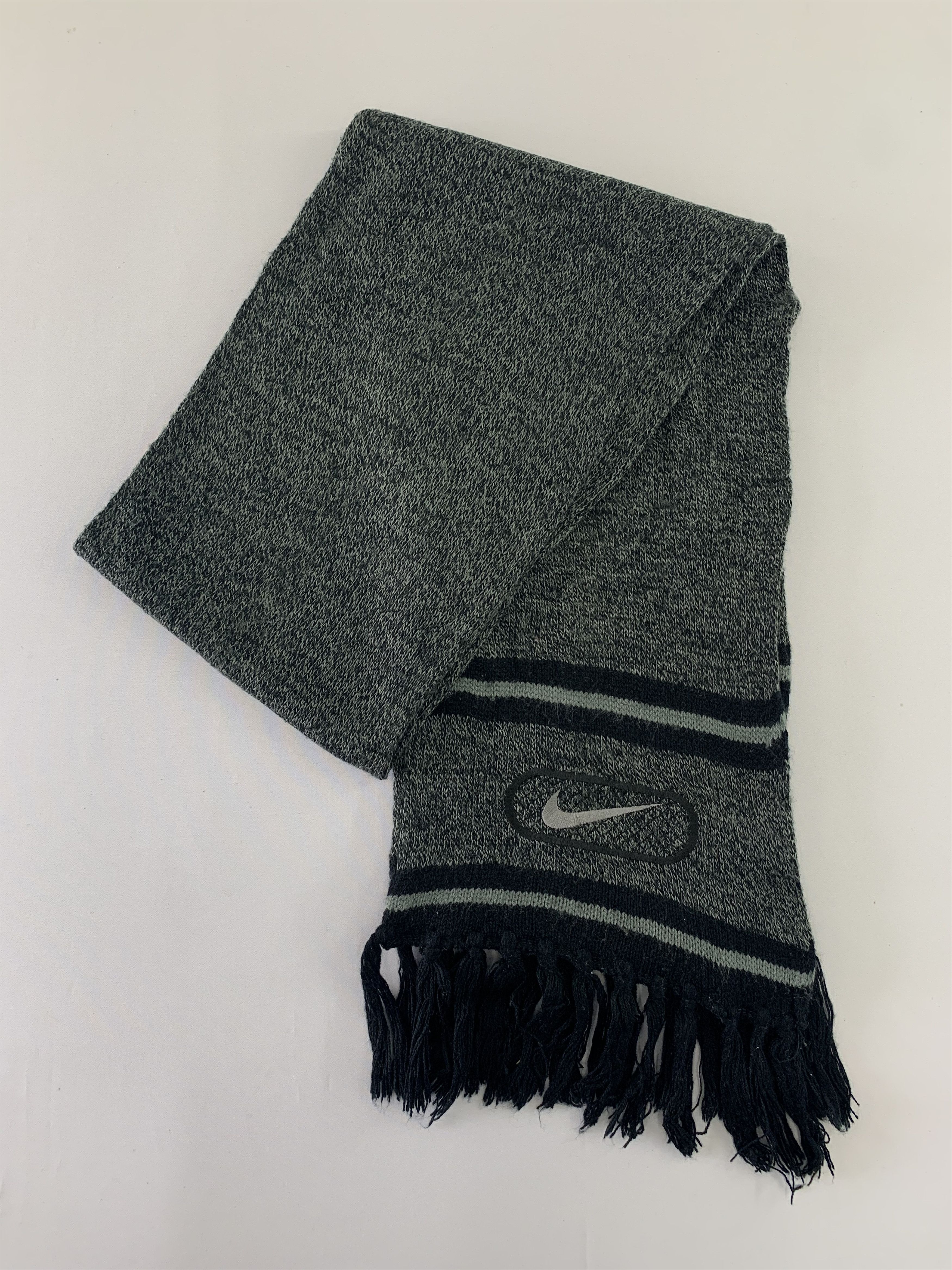 Nike Nike Scarf Wool Muffler Neck Wrap BL4233 Size ONE SIZE - 2 Thumbnail