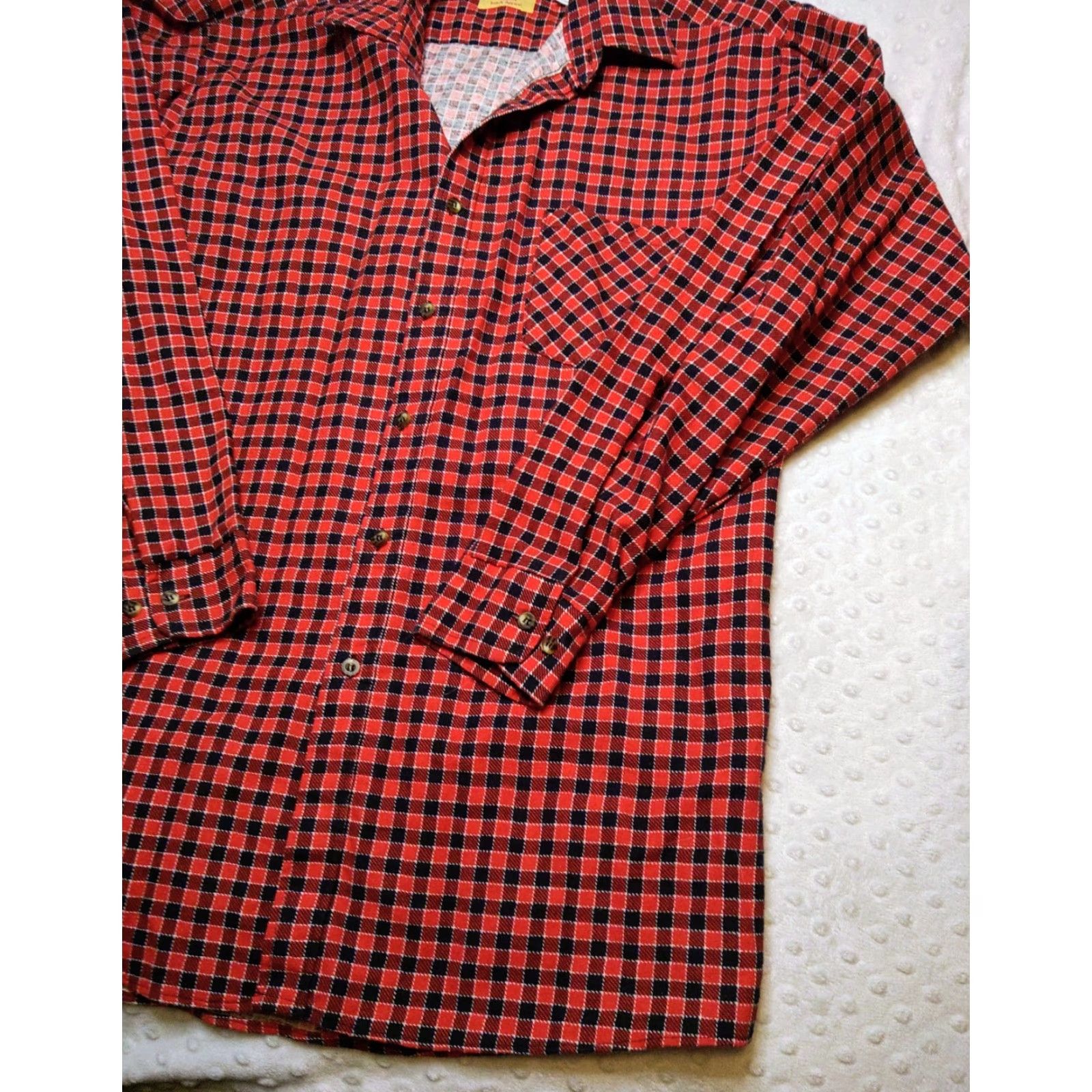 Vintage Vintage Red Oak Ranch Apparel Thick Flannel Red Made In USA Size M Tall Shirt Mens Regular Size US M / EU 48-50 / 2 - 2 Thumbnail