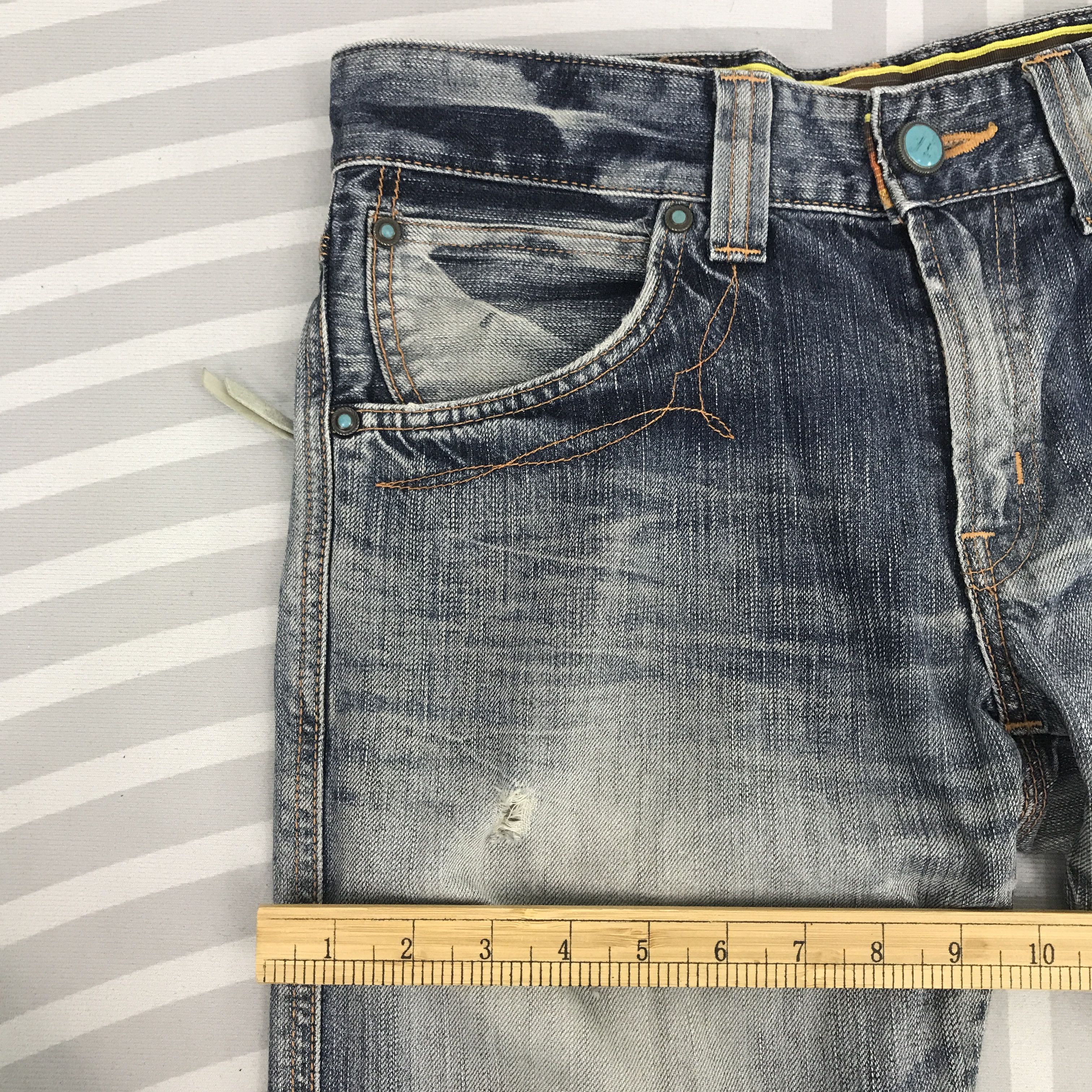Edwin × Vintage Bootcut Edwin Blue Trip Denim faded Distressed pants Size US 32 / EU 48 - 10 Thumbnail