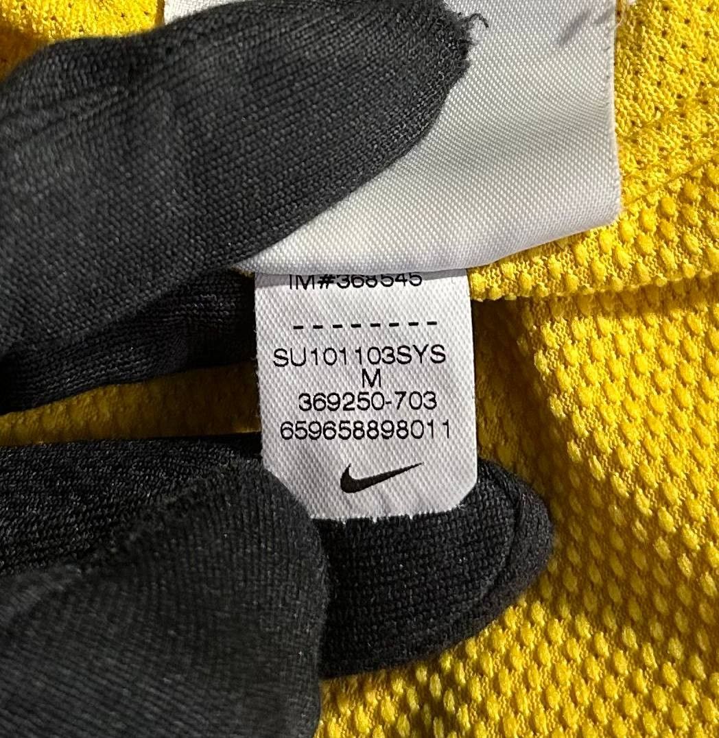 Nike BRAZIL 2010 - 2011 home FOOTBALL Shirt soccer jersey NIKE Size US M / EU 48-50 / 2 - 9 Thumbnail