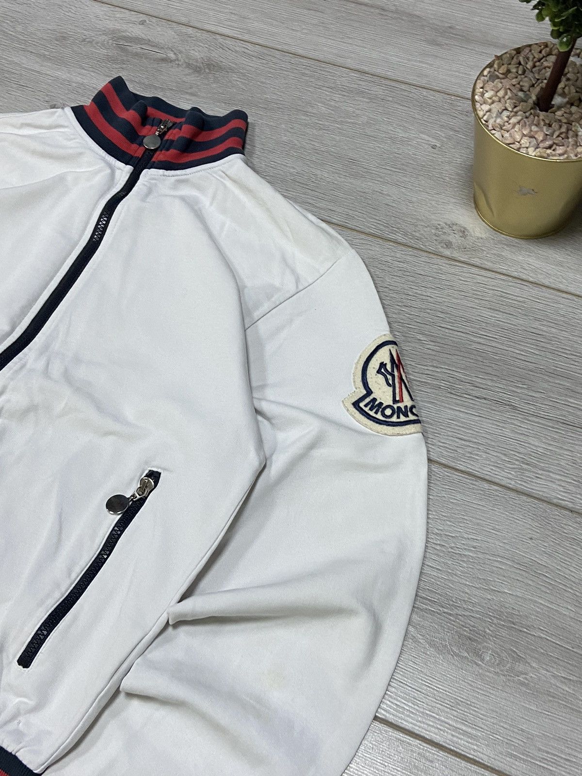 Moncler Moncler big logo stripes embroidered bomber Size US M / EU 48-50 / 2 - 7 Thumbnail