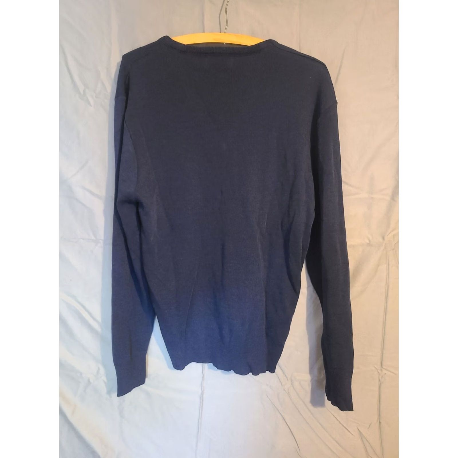 Vintage VINTAGE Botany 500 Mens Sweater NWT Navy Pullover Crew Neck Long Sleeve 90s All Seasons Knit Acrylic Ragged Size US L / EU 52-54 / 3 - 4 Thumbnail