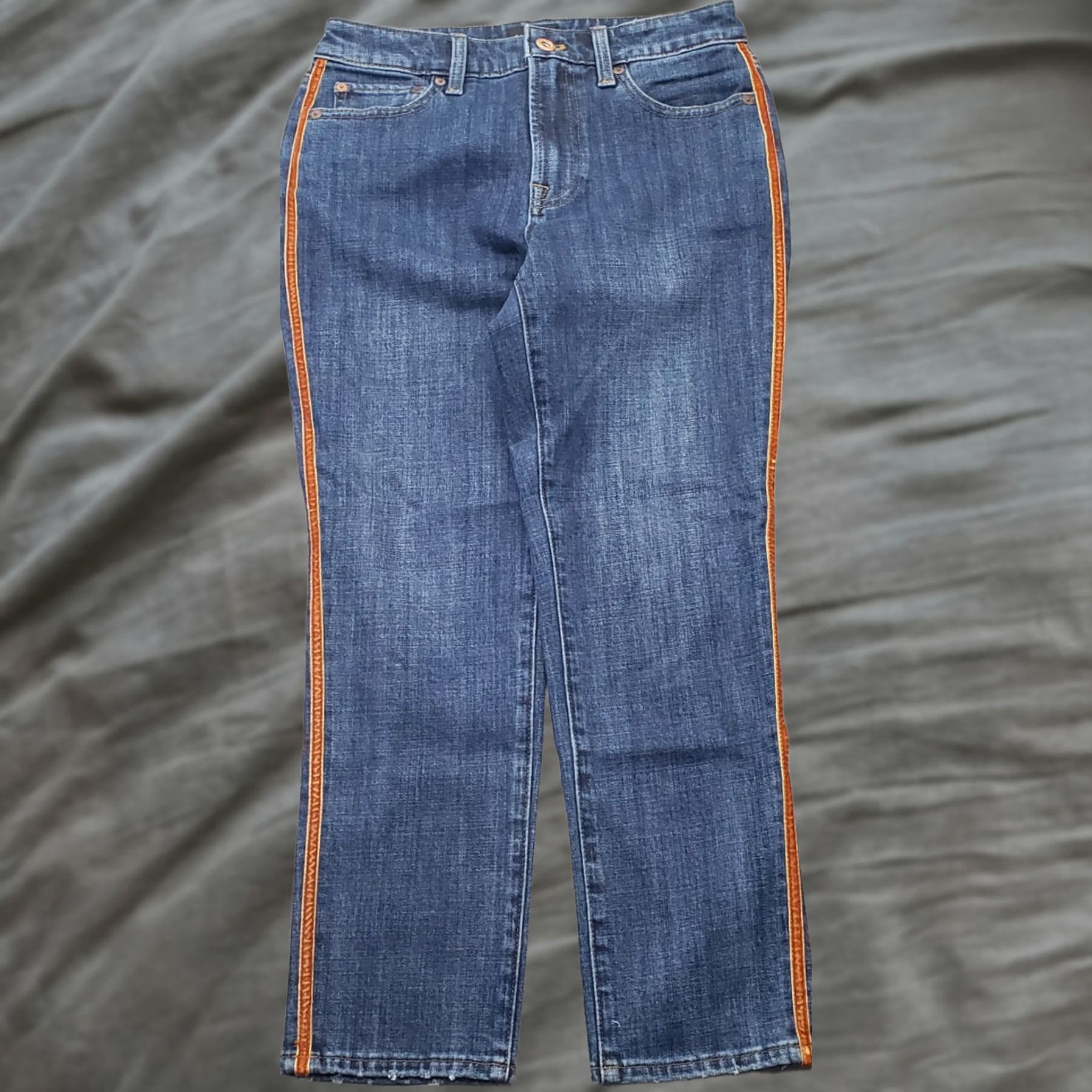Talbots Talbots Womens Jeans 2P Medium Blue Denim Ankle Jeans 28W 23.5In Inseam 5-Pocket Regular Fit Vintage No Distance Streetwear Grunge Size 26" / US 2 / IT 38 - 1 Thumbnail