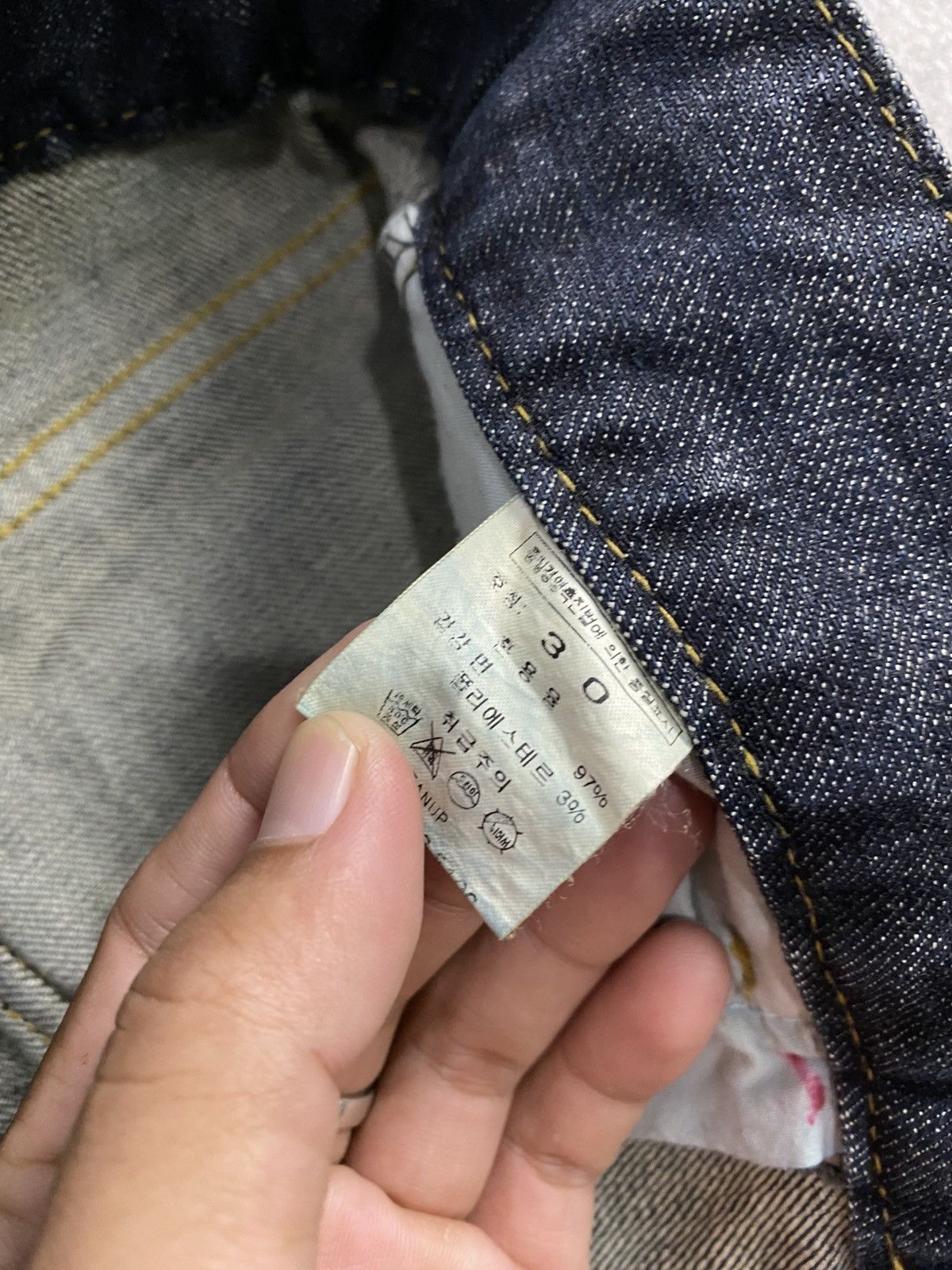 Tornado Mart 2000s Fanup middle wash claw wark flare jean Size US 32 / EU 48 - 6 Thumbnail