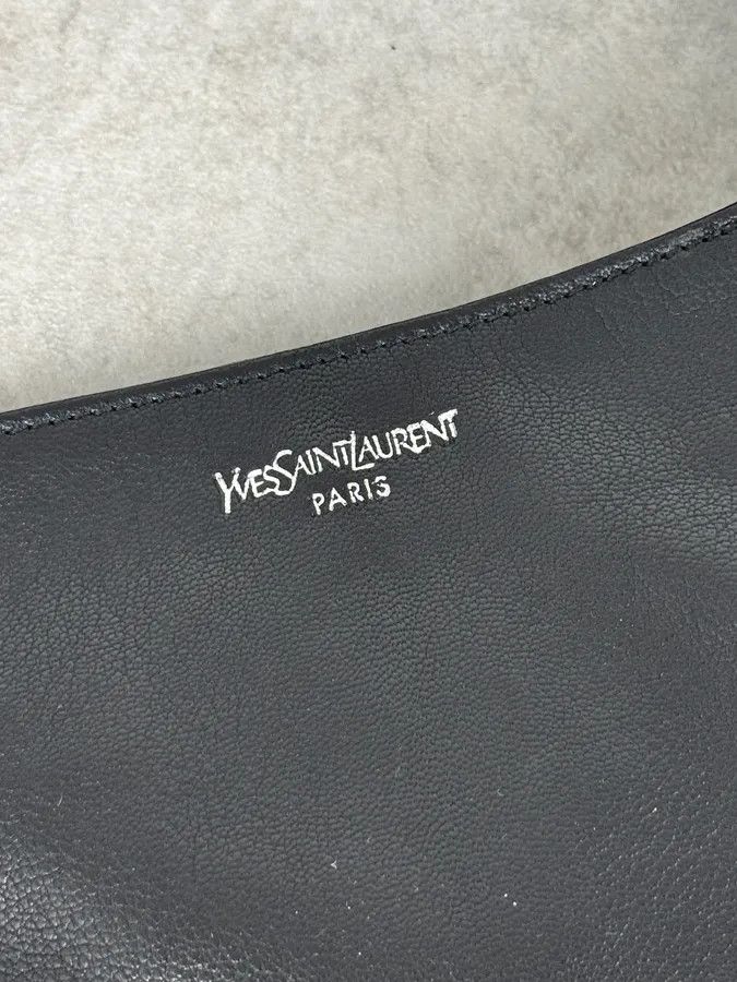 Yves Saint Laurent Yves Saint Laurent Black Mala Horn Handle bag Size ONE SIZE - 15 Thumbnail