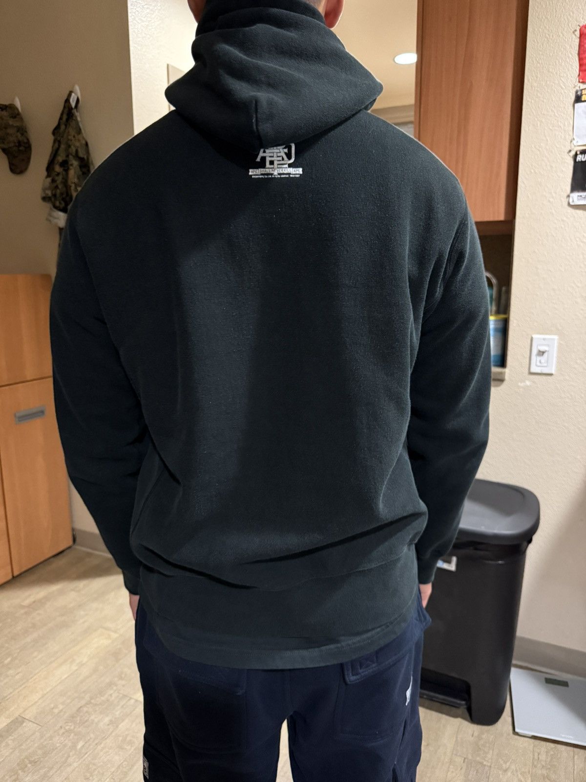Bape Bathing Ape Busy Works black pull over hoodie Size US M / EU 48-50 / 2 - 17 Thumbnail