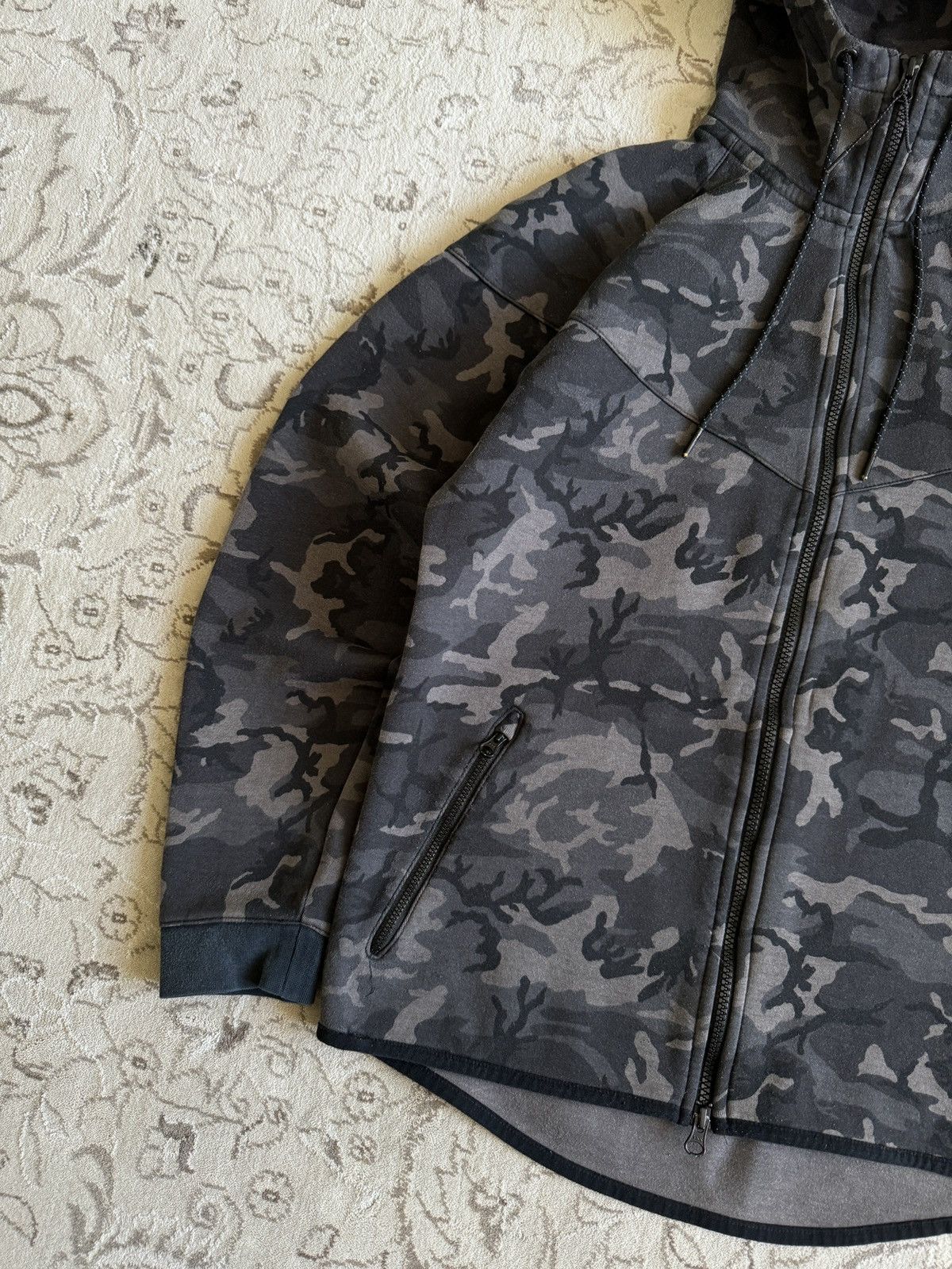 Nike Nike Tech Fleece Camo Zip Hoodie Drip Size US M / EU 48-50 / 2 - 3 Thumbnail