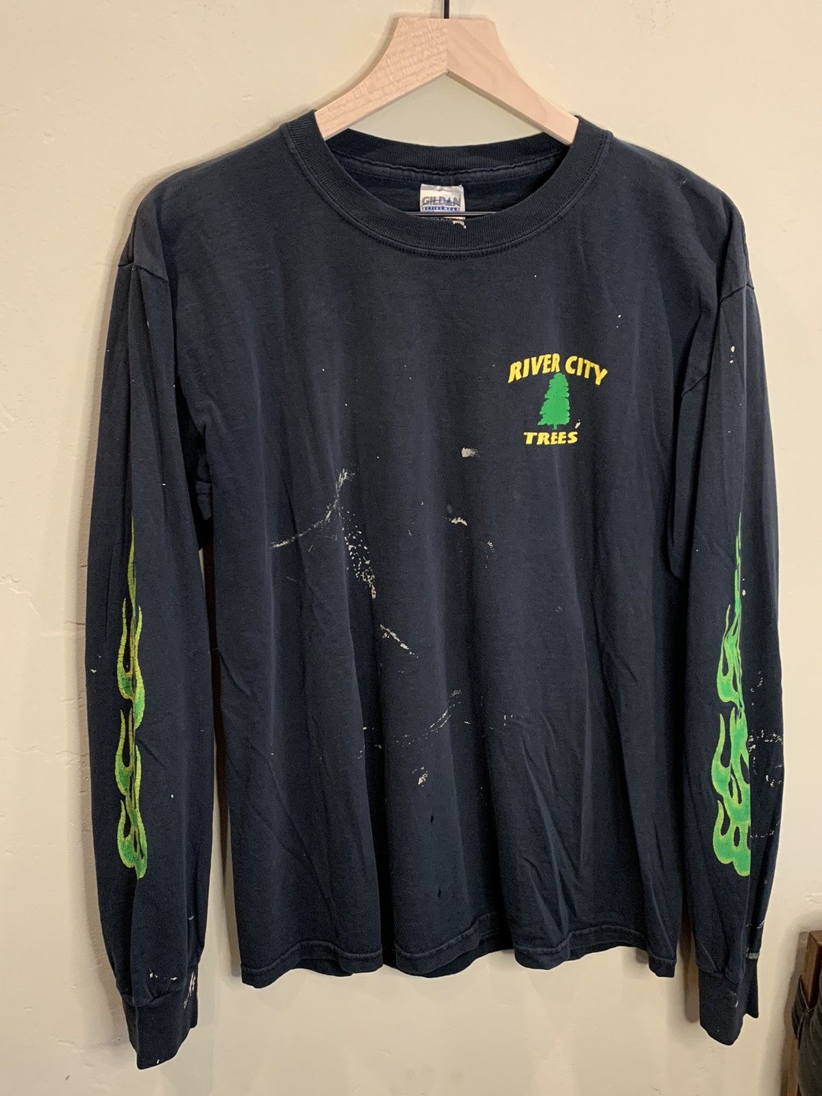 image of Art Vintage River City Trees Flame Faded Long Sleeve Shirt in Black/Green/Yellow (Size Medium)