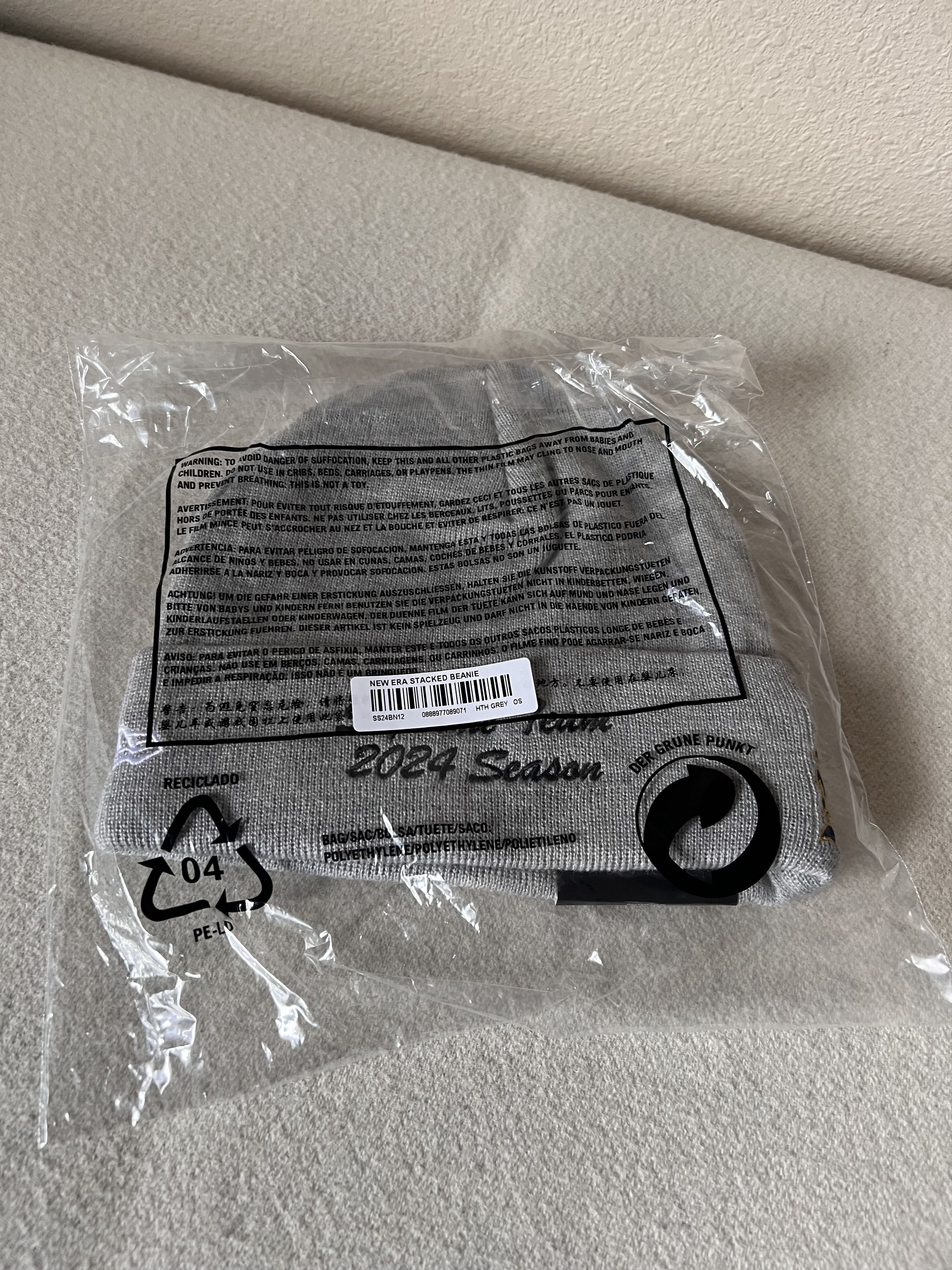 New Era × Supreme Supreme New Era Salvation Beanie in Gray Size ONE SIZE - 3 Thumbnail
