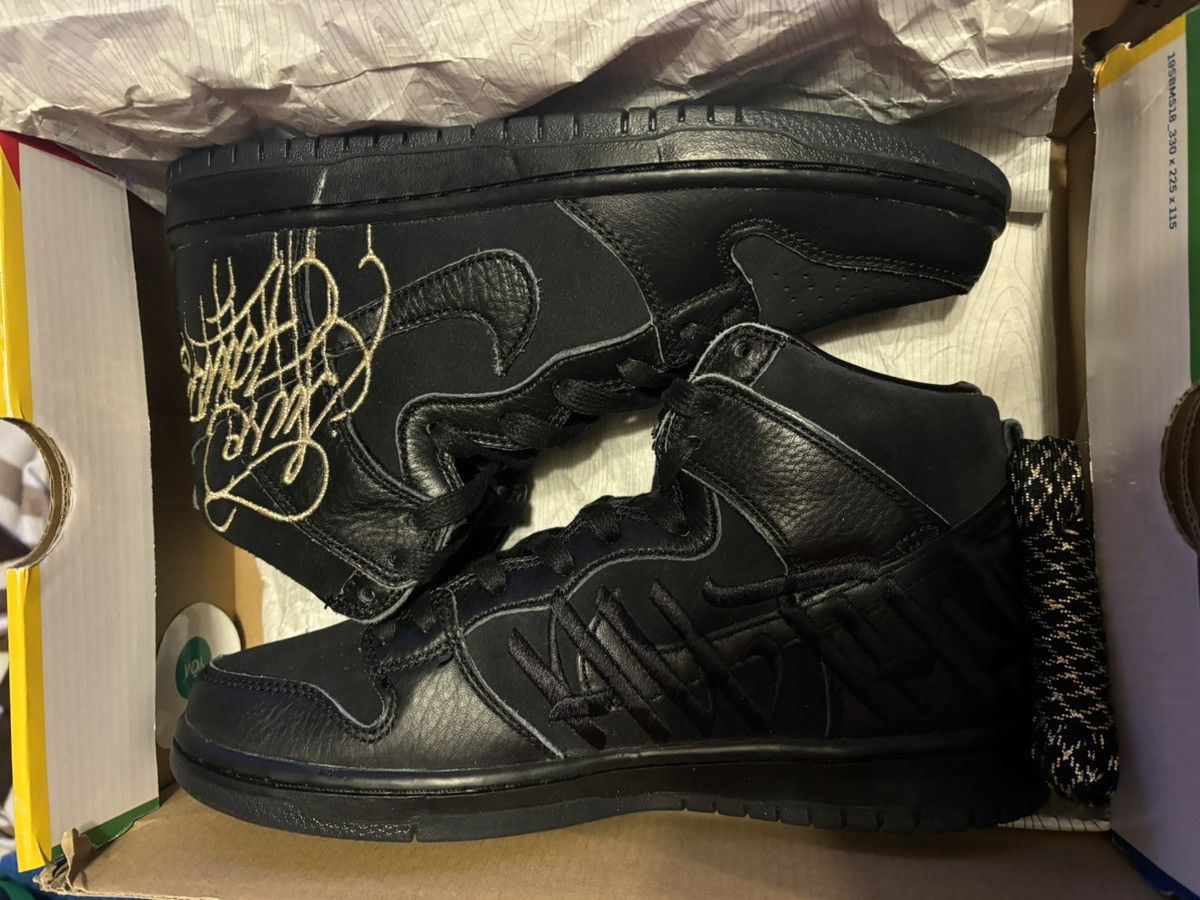 Nike Nike x Faust SB Dunks Size US 8 / EU 41 - 1 Thumbnail
