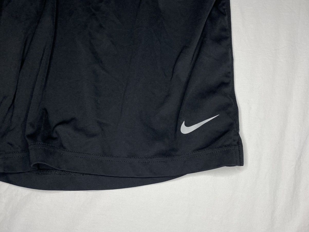Nike Nike Shorts Large Black Dri Fit Swoosh Athletic Sportswear Size US 32 / EU 48 - 2 Thumbnail
