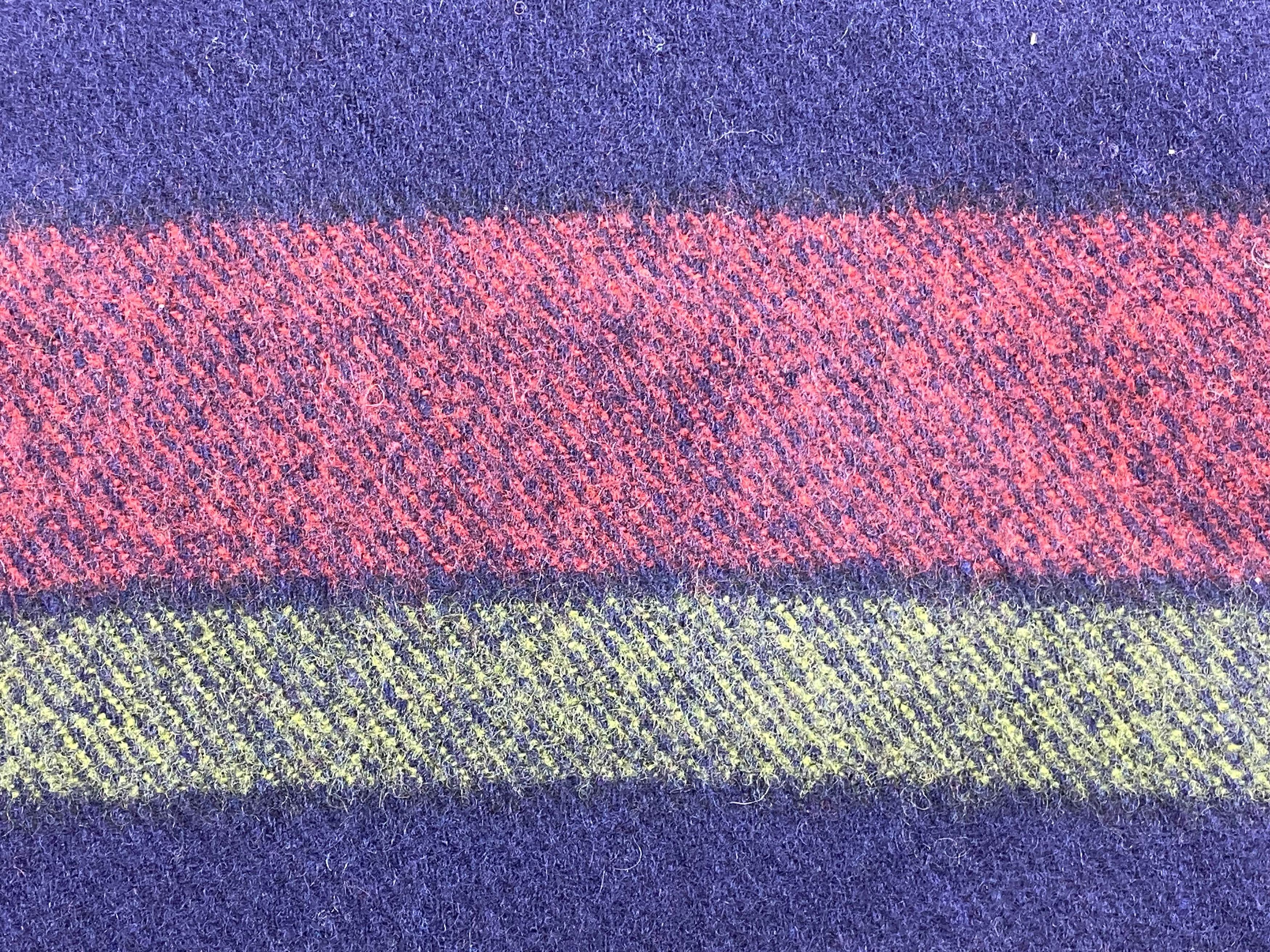 Roberta di Camerino Vintage Roberta di Camerino Scarf Pure New Wool Italian Size ONE SIZE - 7 Thumbnail