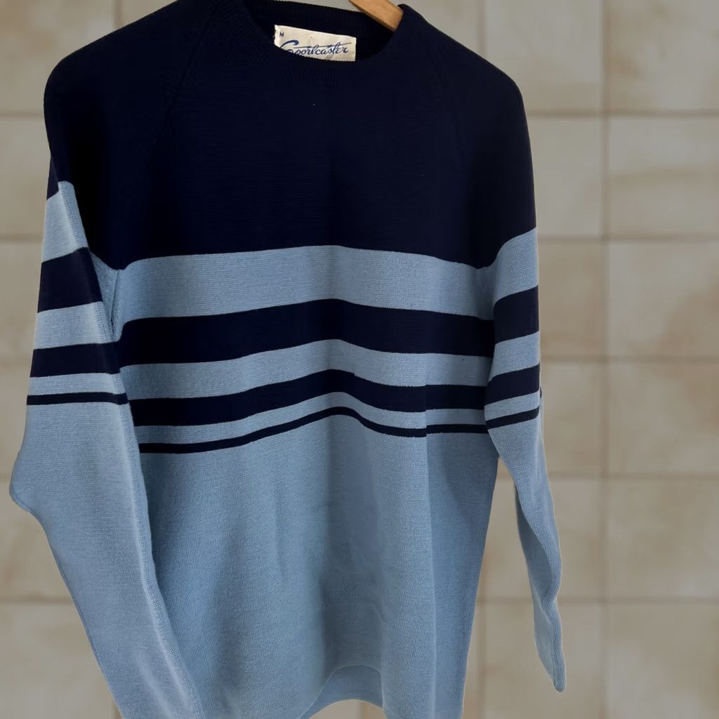 Vintage VINTAGE Men Sweater Ski Pullover Winter blue M EUC Size US M / EU 48-50 / 2 - 1 Thumbnail
