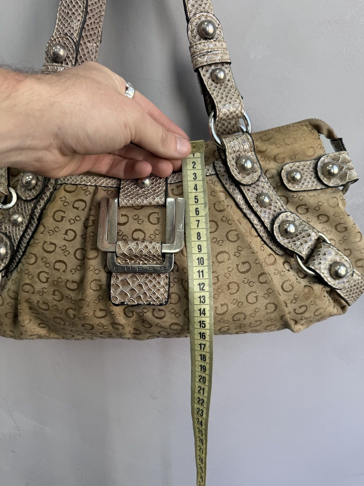 Guess × Vintage Vintage Archival Rare Guess Handbag with many zips Y2K Size ONE SIZE - 13 Thumbnail