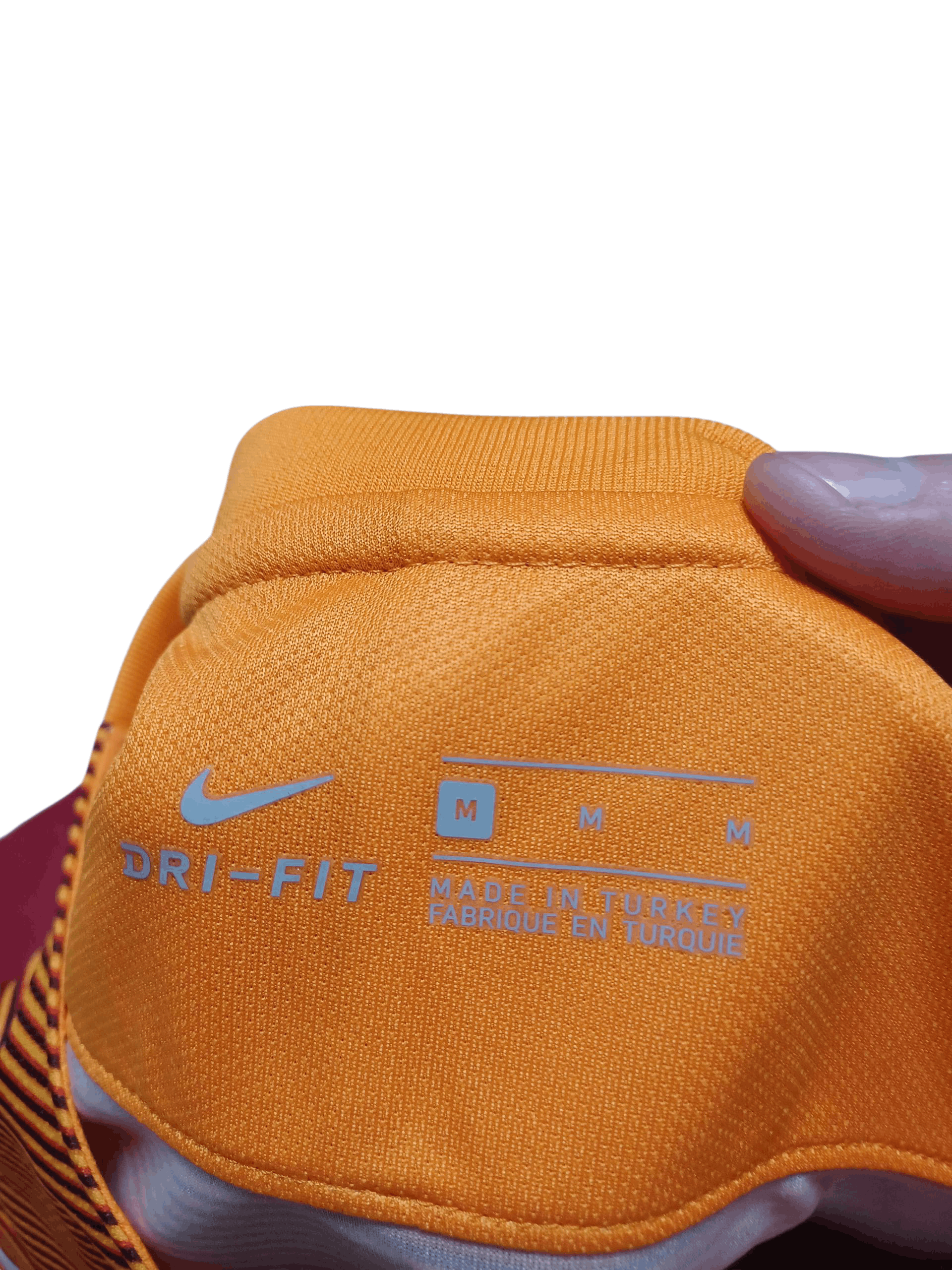 Nike GALATASARAY NIKE VINTAGE 2016 SOCCER JERSEY TURKEY STAMBUL Size US M / EU 48-50 / 2 - 5 Thumbnail