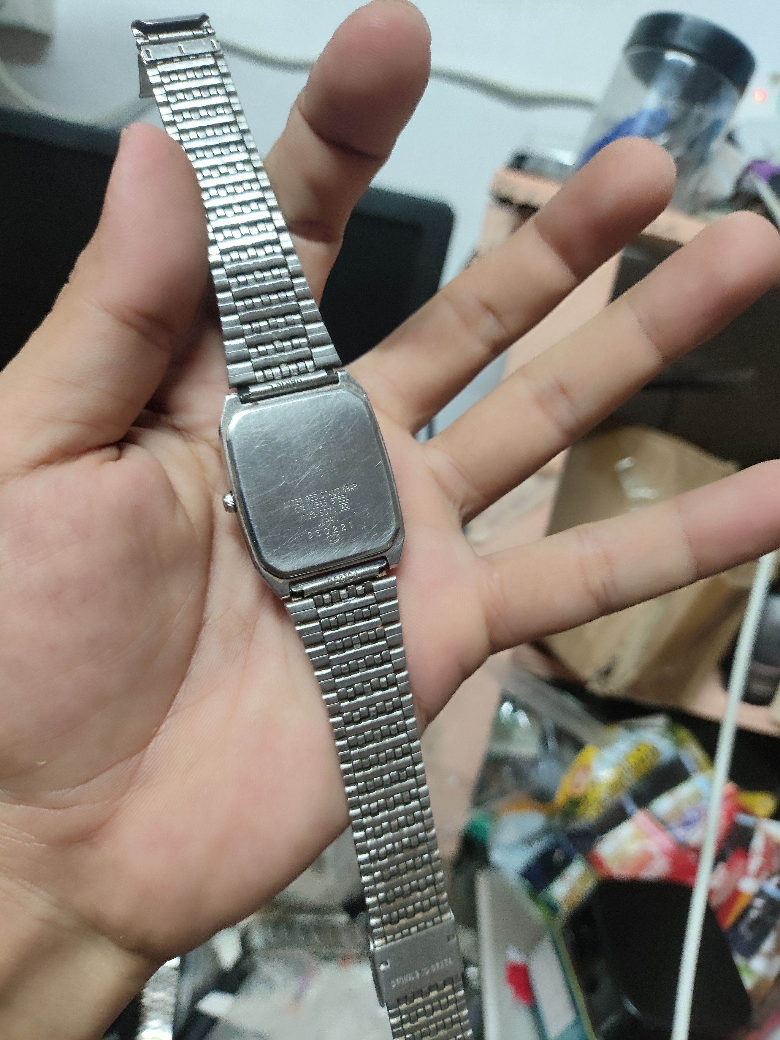 ALBA Vintage ALBA JAPAN WATCH Analog Quartz (Need Service) Size ONE SIZE - 13 Thumbnail