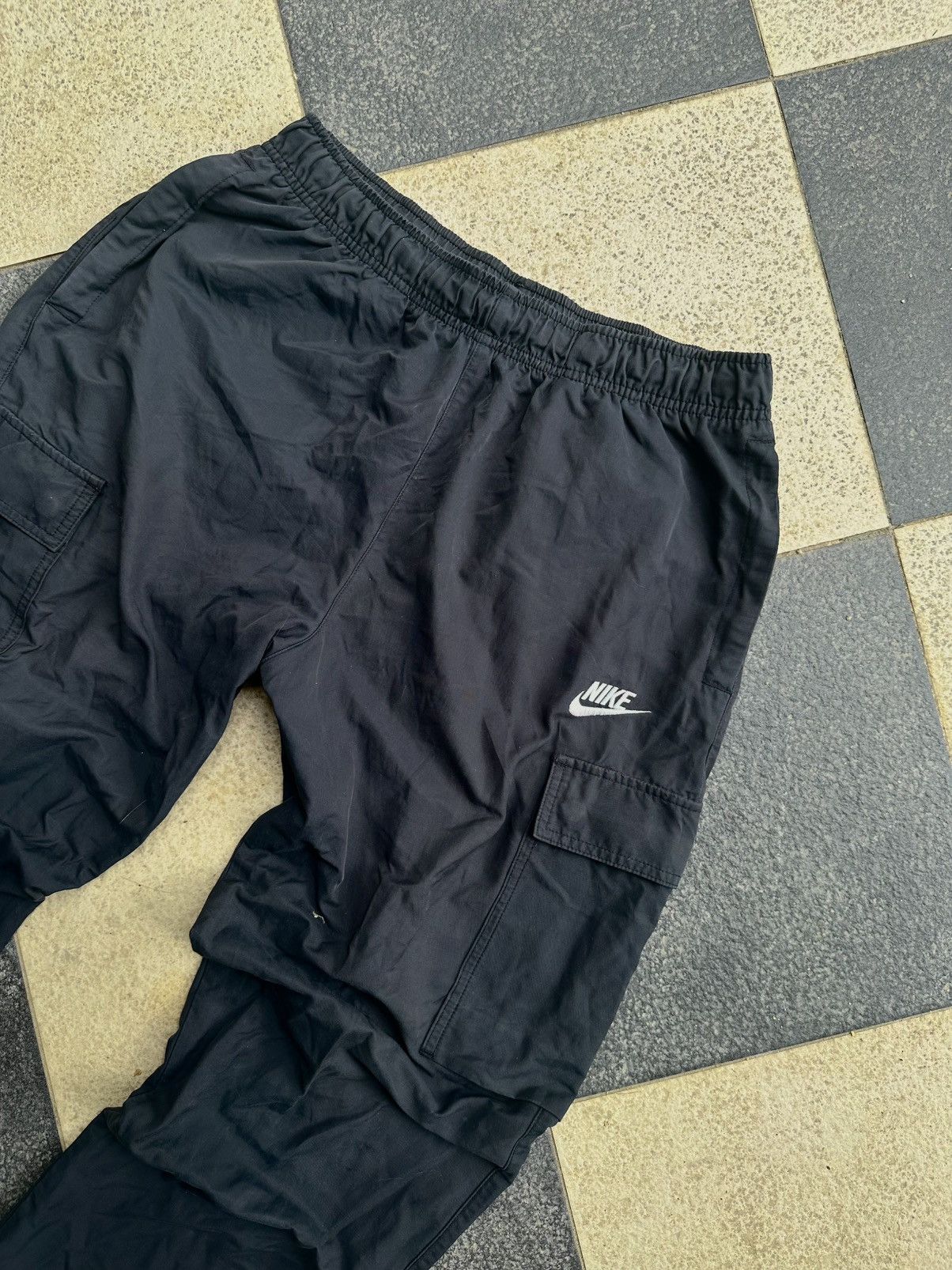 Nike Nike track cargo Size US 28 / EU 44 - 2 Thumbnail