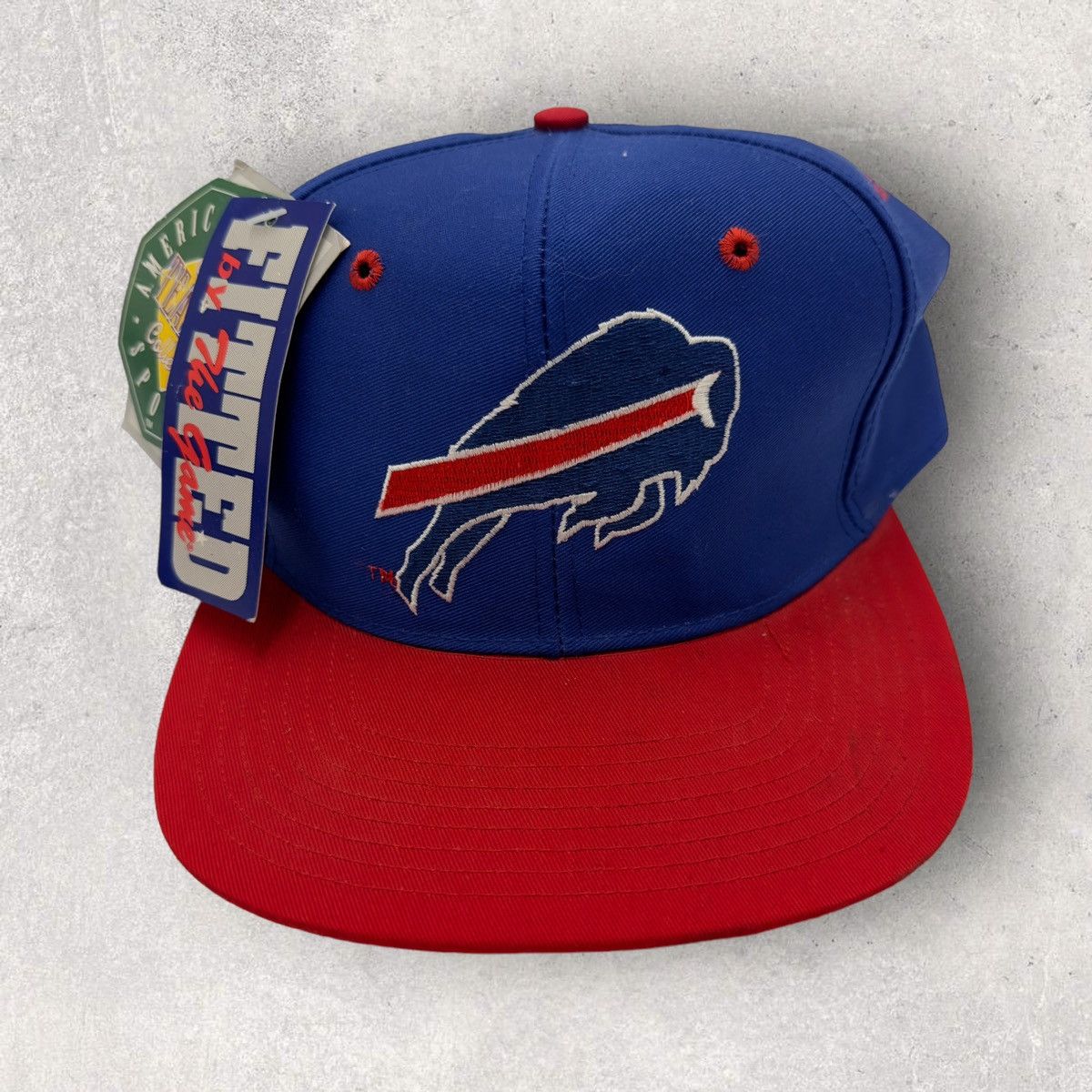 NFL × The Game × Vintage Vintage Buffalo Bills hat Size ONE SIZE - 1 Thumbnail