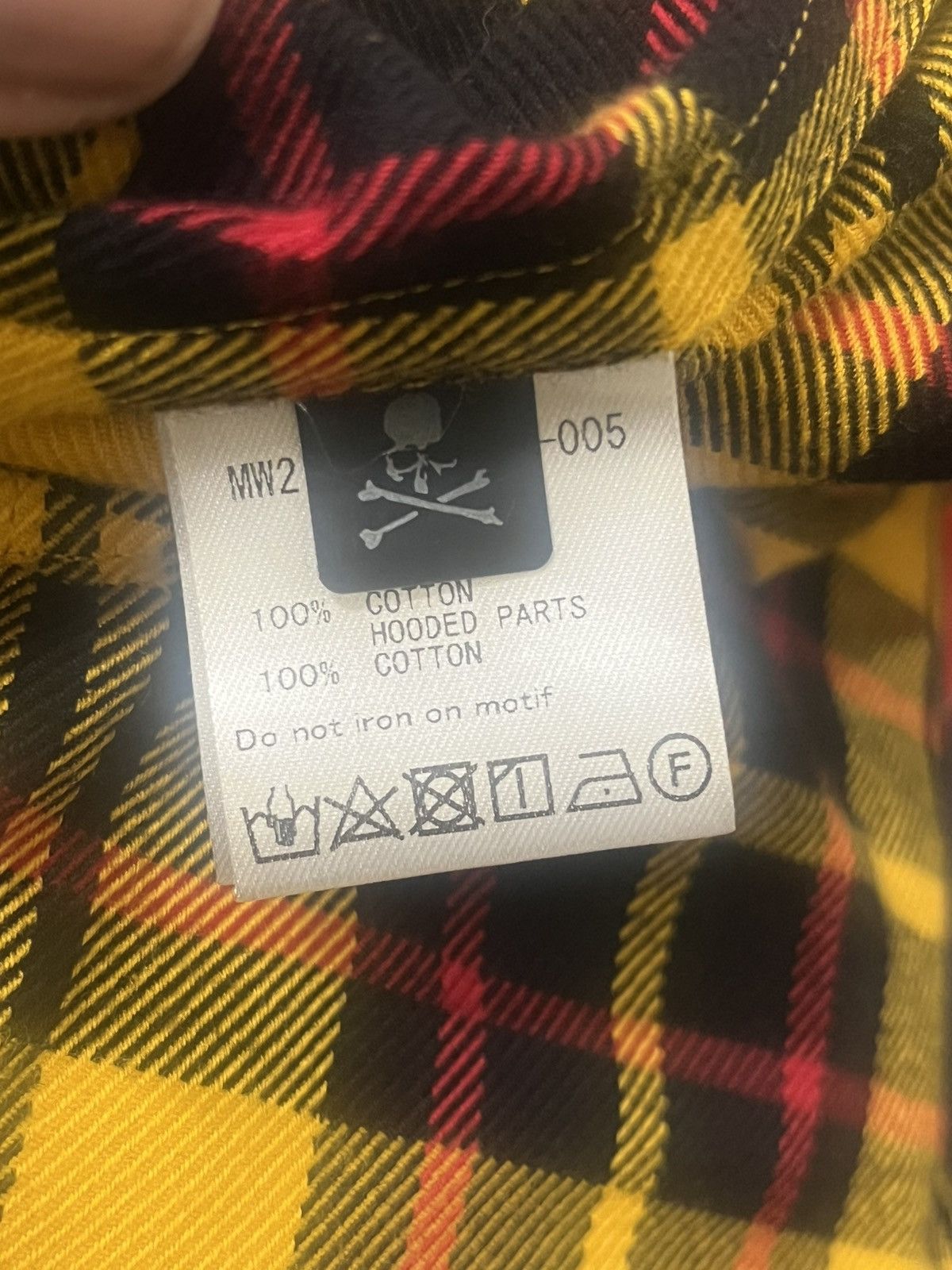 Mastermind Japan Mastermind Japan Plaid Shirt With Hood Sz M Size US M / EU 48-50 / 2 - 11 Thumbnail