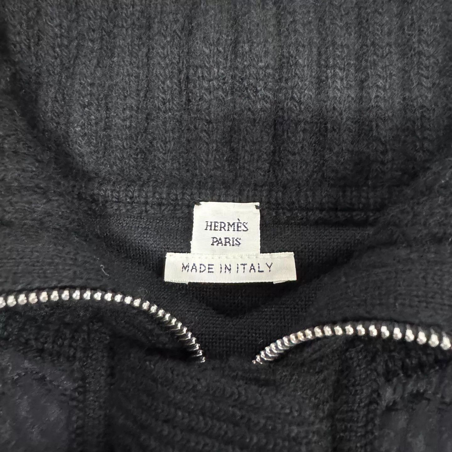 Hermes Hermes Black Cheetah-embroidered Back Paneled Short Jacket Size XS / US 0-2 / IT 36-38 - 6 Thumbnail