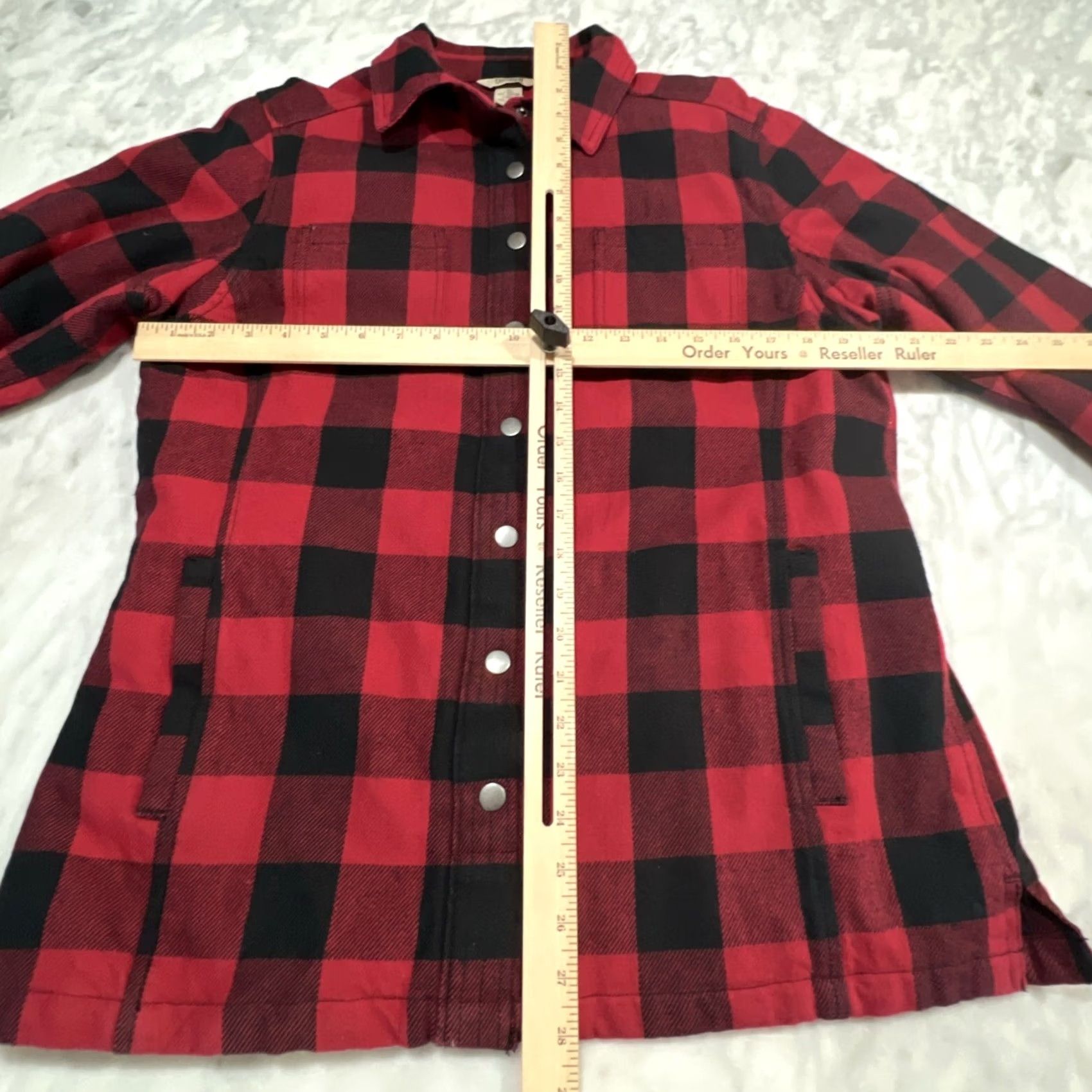 Duluth Trading Company Duluth Flannel Shacket Womens M Buffalo Plaid Lined Quilted Shirt Button-Up Casual Red Size M / US 6-8 / IT 42-44 - 6 Thumbnail