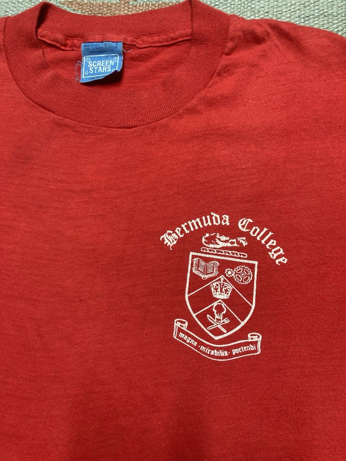 Vintage 80s graphic t shirt Bermuda college crest screen stars large Size US L / EU 52-54 / 3 - 2 Thumbnail