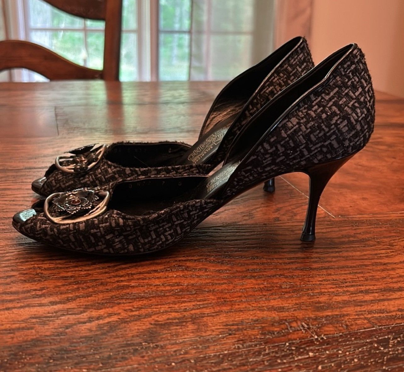 Salvatore Ferragamo × Vintage Salvatore Ferragamo Tweed Floral Designed Vintage Heels Size US 7 / IT 37 - 5 Thumbnail
