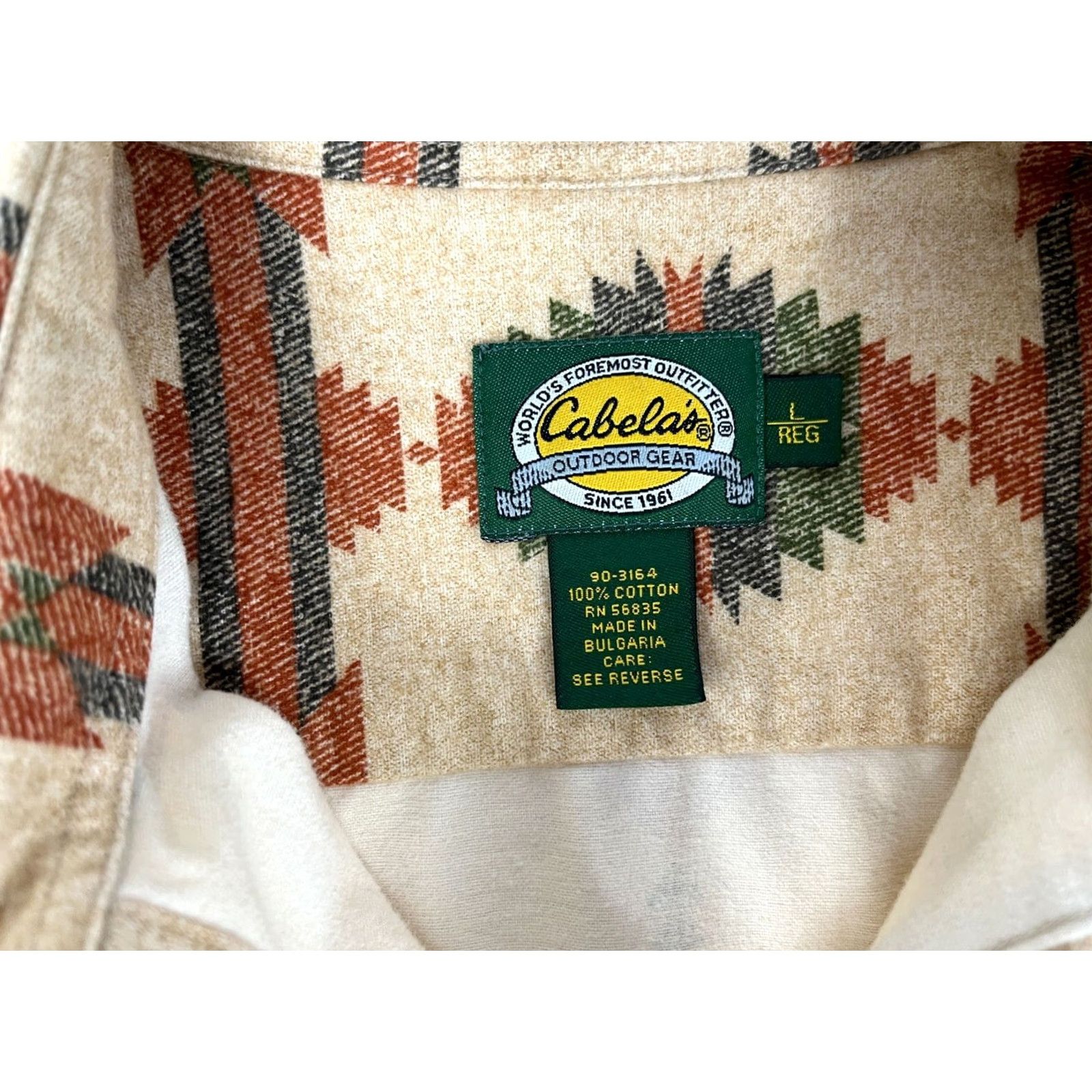 Vintage VINTAGE Cabela's Men's Southwest Pattern Shirt Button-Up Flannel Sz L Size US L / EU 52-54 / 3 - 4 Thumbnail